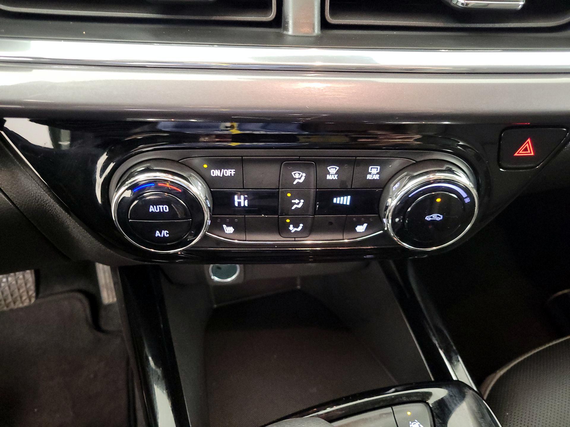 Thumbnail: 2025 Chevrolet Trax - 16