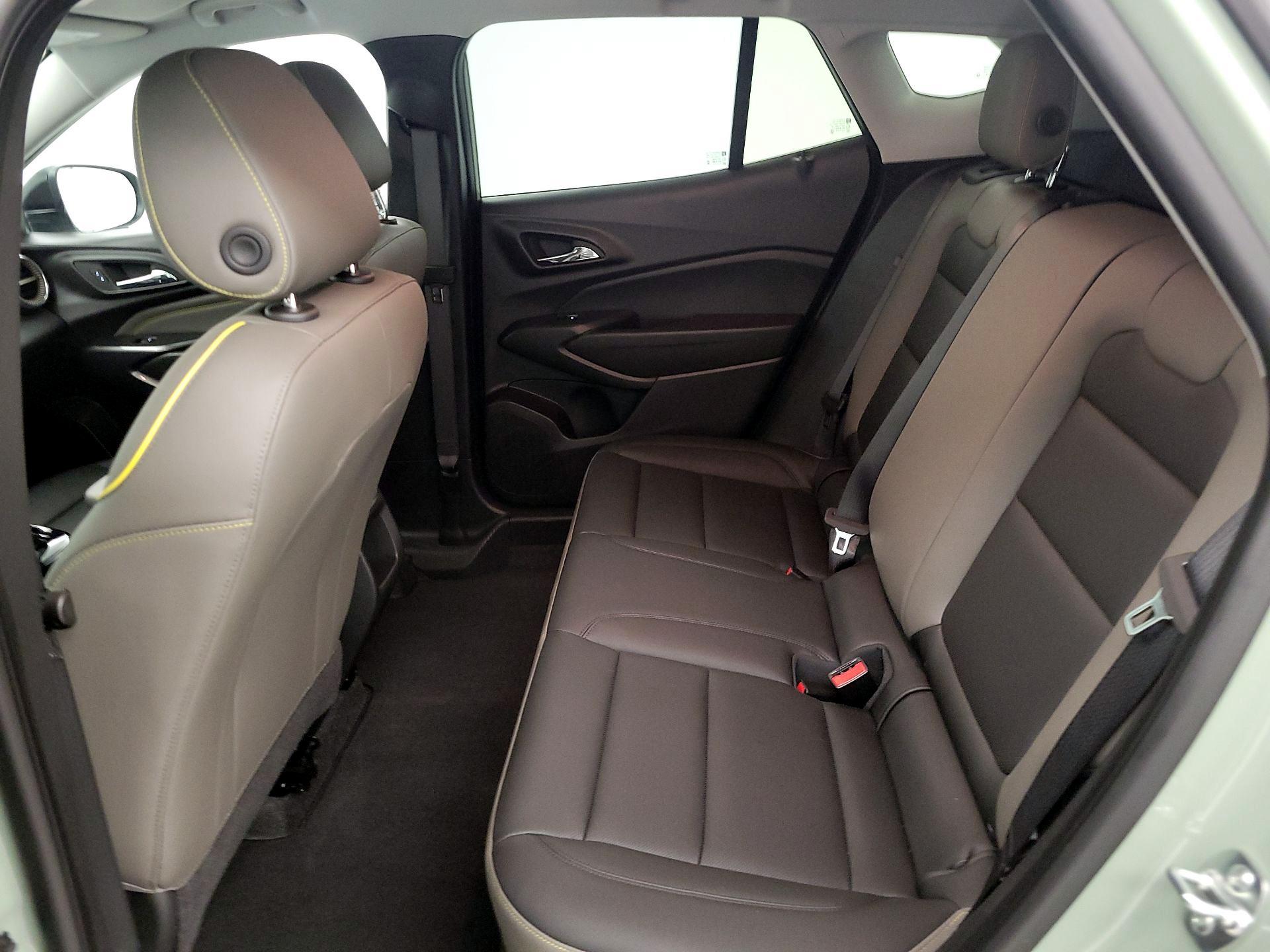 Thumbnail: 2025 Chevrolet Trax - 19