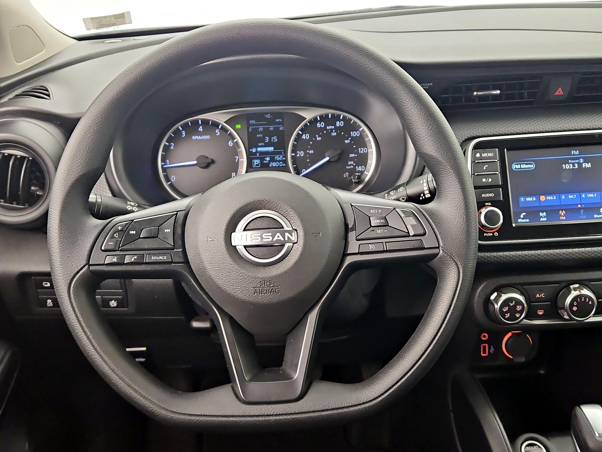 Thumbnail: 2025 Nissan Kicks - 10