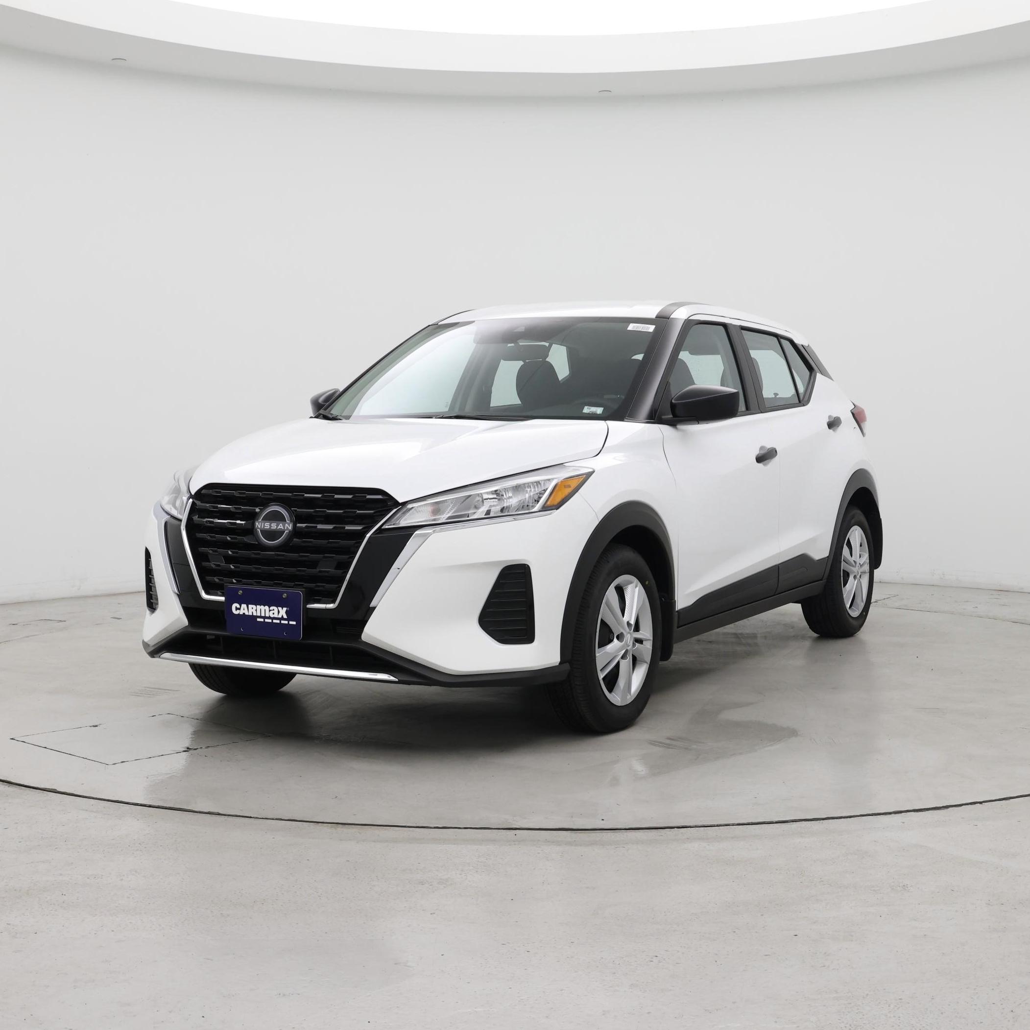 Thumbnail: 2025 Nissan Kicks - 4