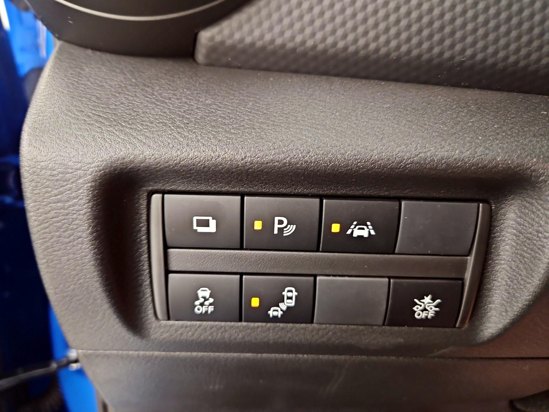 Thumbnail: 2025 Nissan Kicks - 13