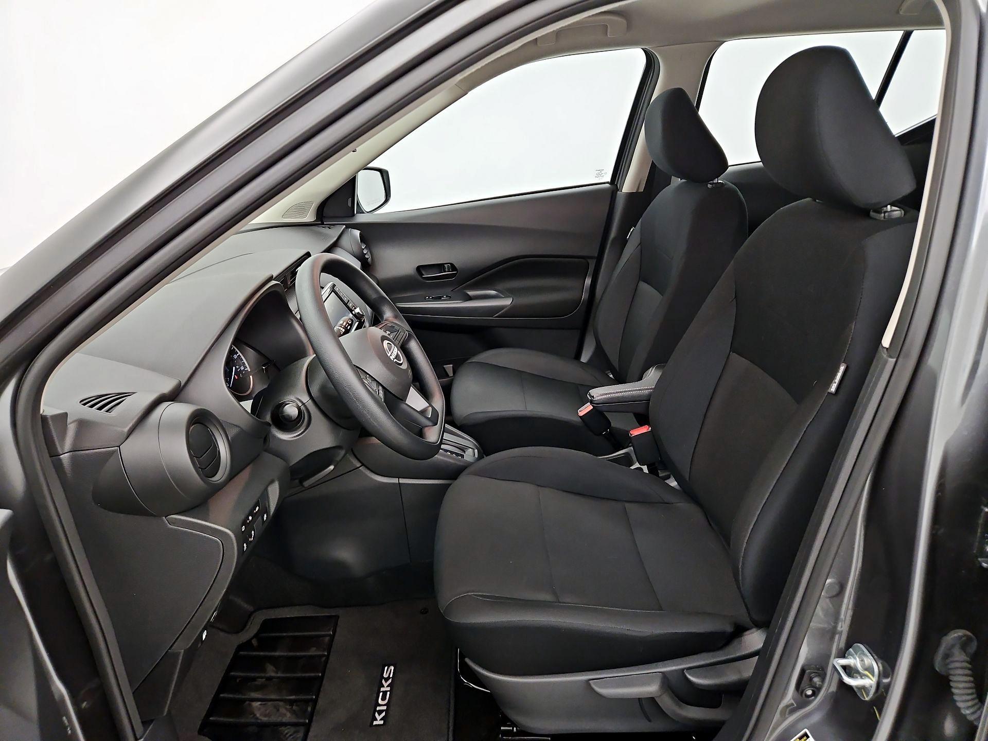 Thumbnail: 2025 Nissan Kicks - 11