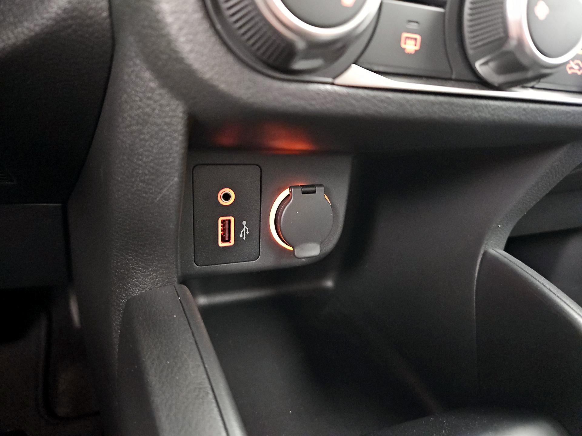 Thumbnail: 2025 Nissan Kicks - 18