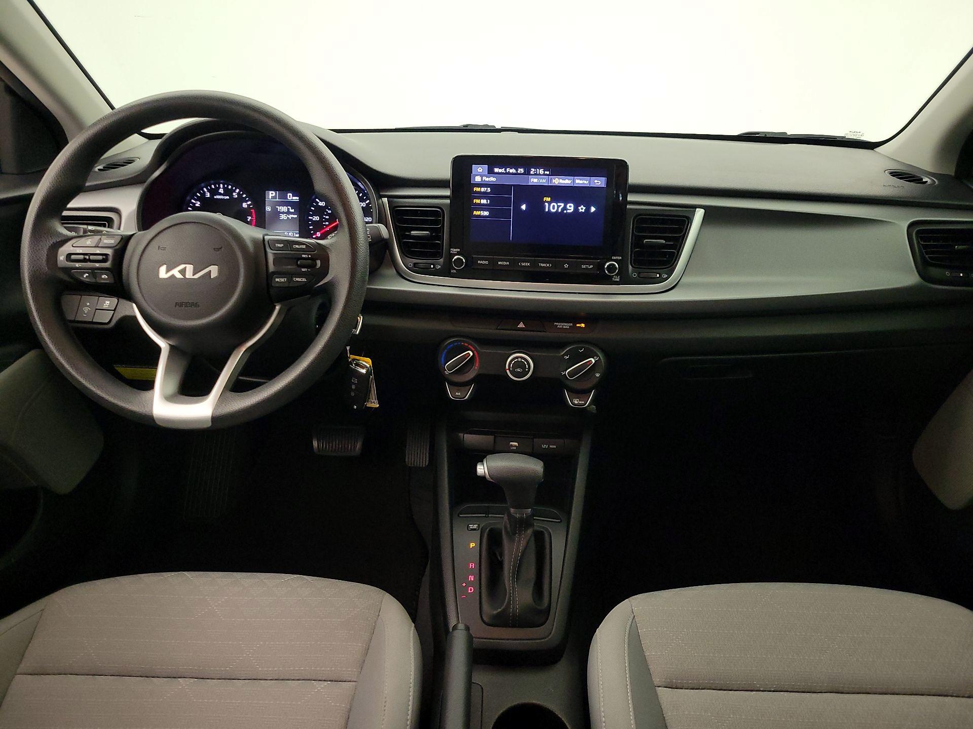 Thumbnail: 2022 Kia Rio5 - 9