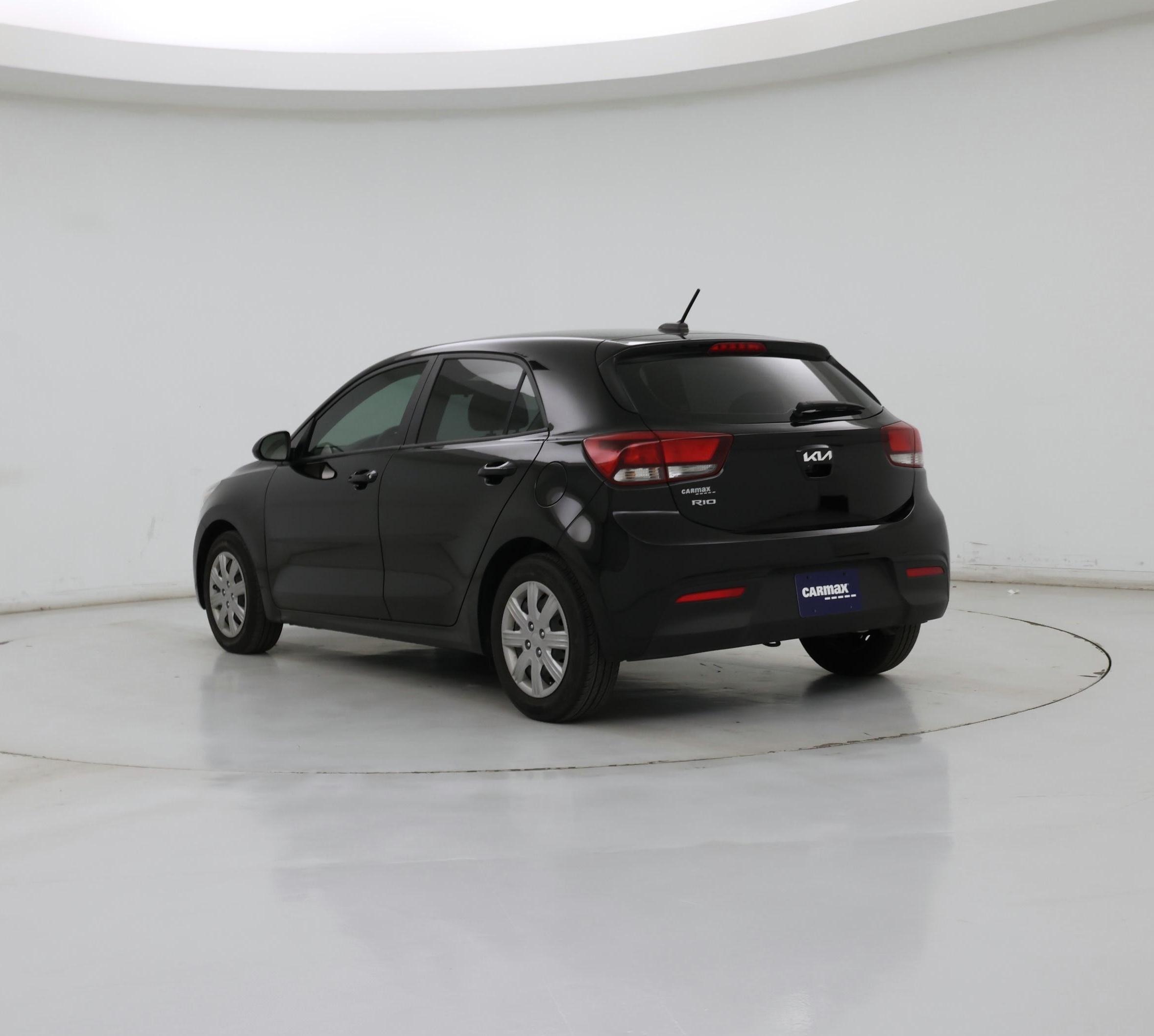 Thumbnail: 2022 Kia Rio5 - 2