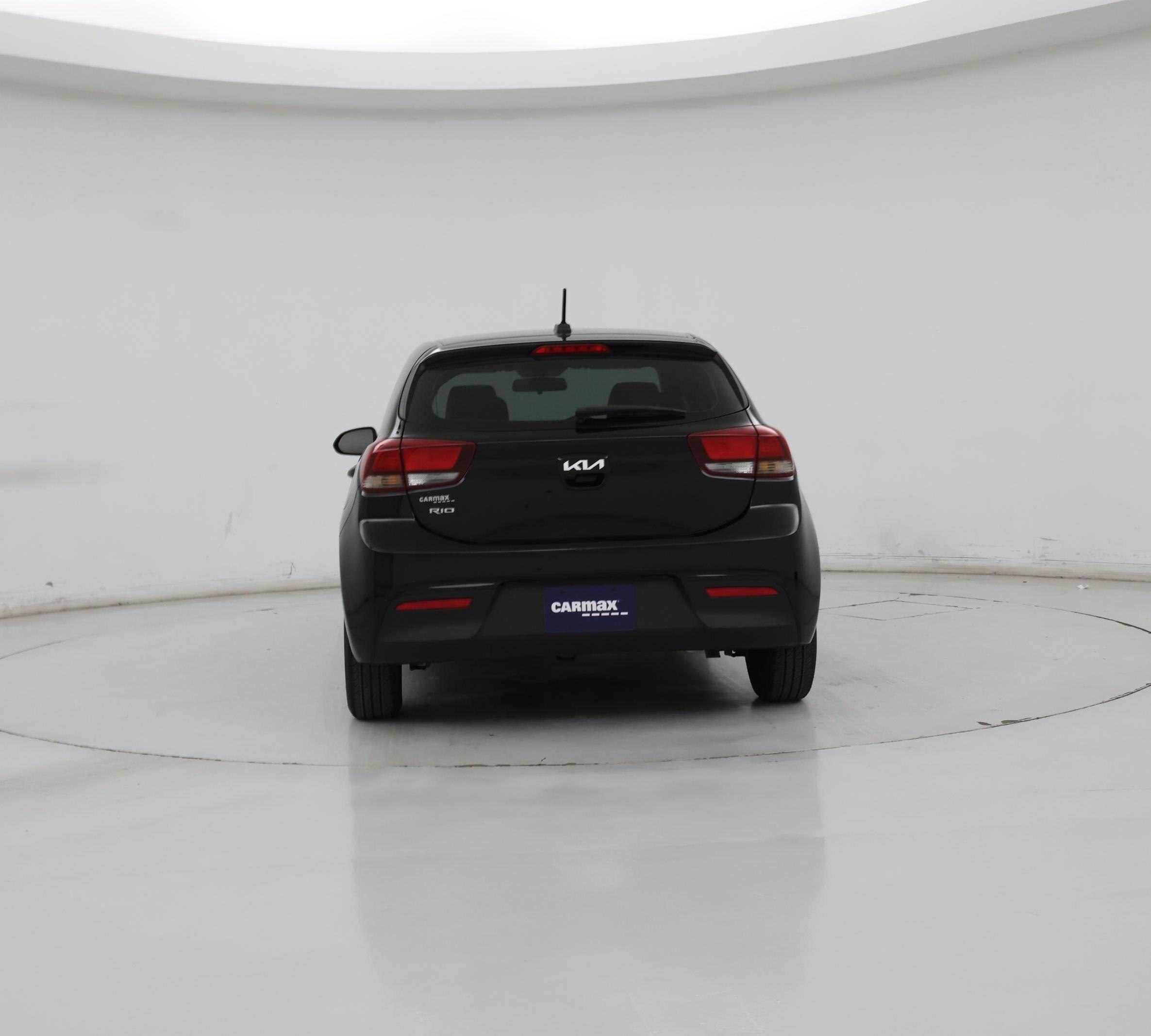 Thumbnail: 2022 Kia Rio5 - 6