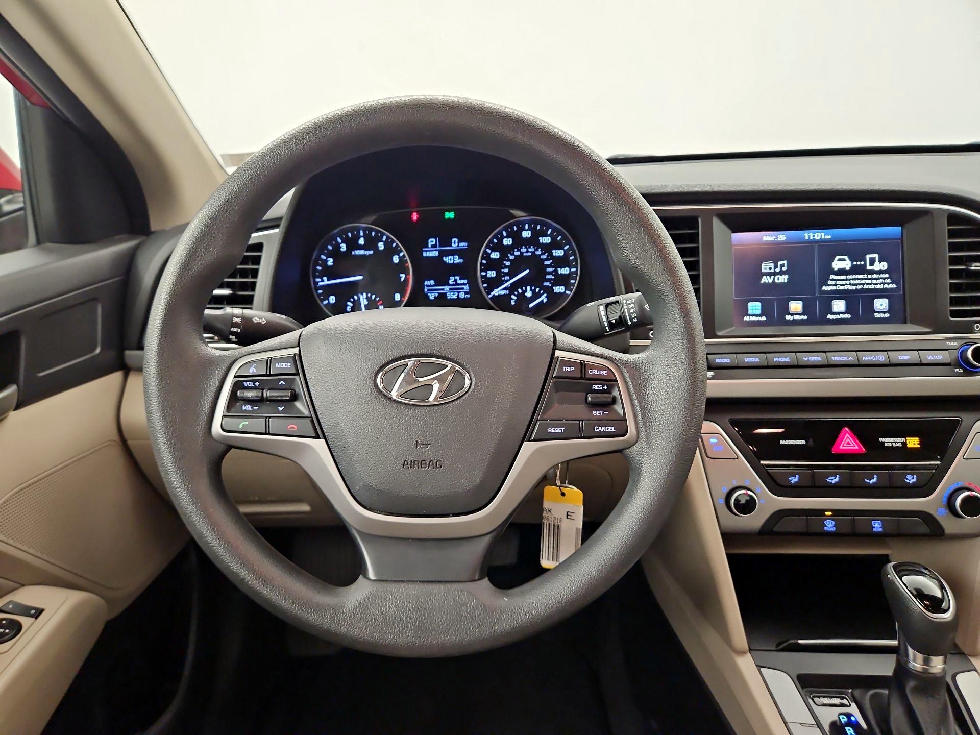 Thumbnail: 2017 Hyundai Elantra - 10