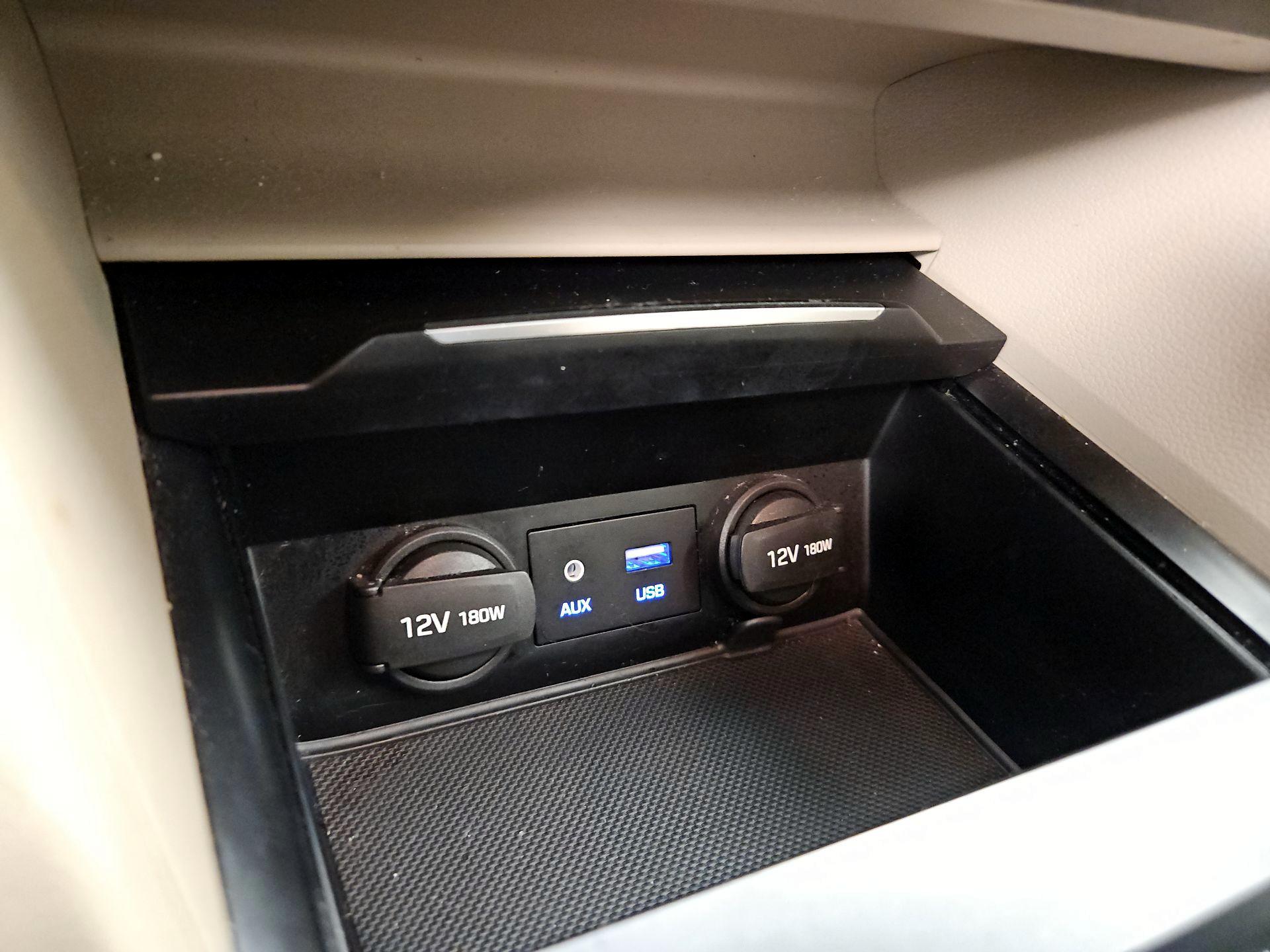 Thumbnail: 2017 Hyundai Elantra - 18