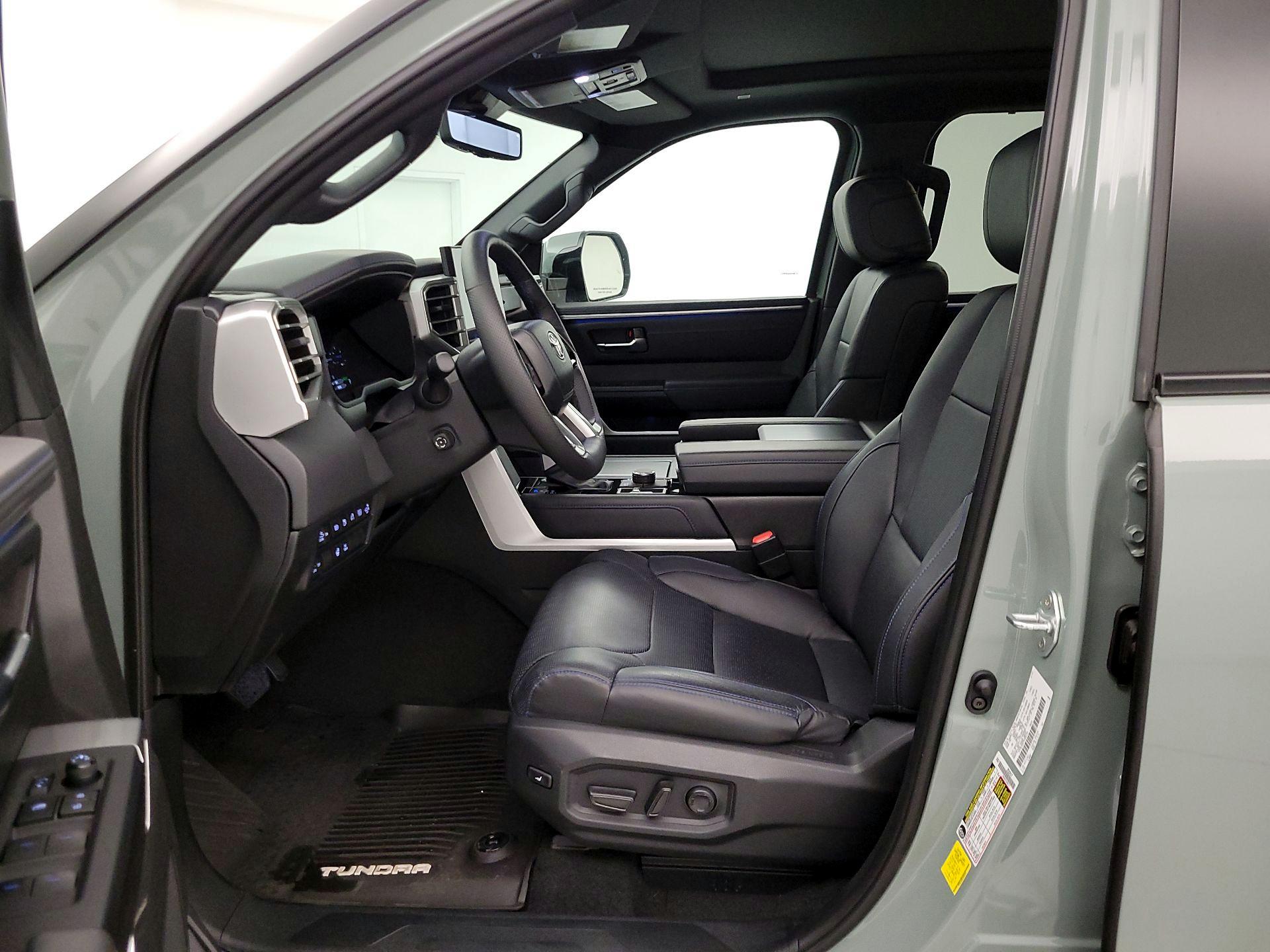 Thumbnail: 2024 Toyota Tundra - 11