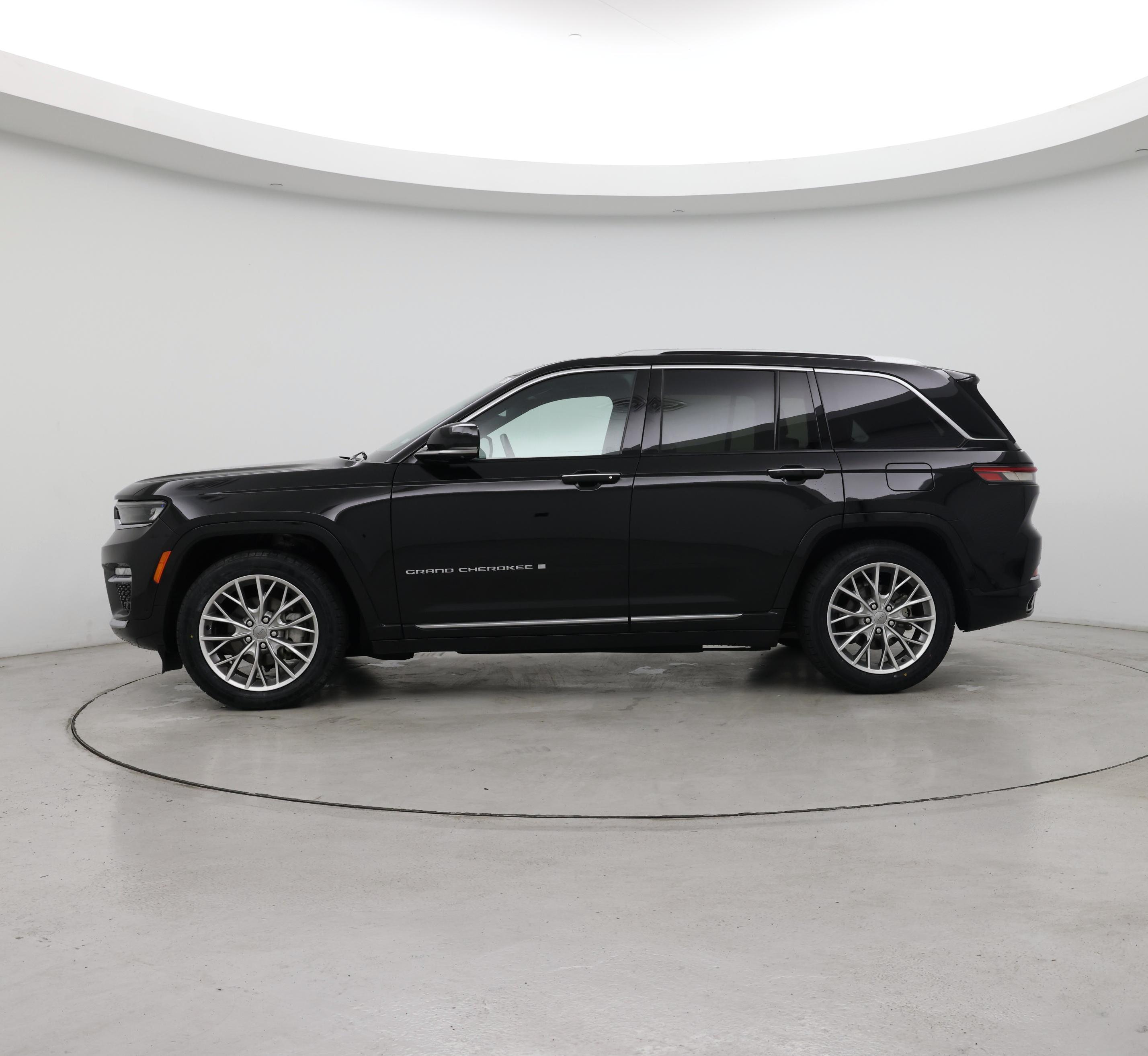 Thumbnail: 2022 Jeep Grand Cherokee - 3