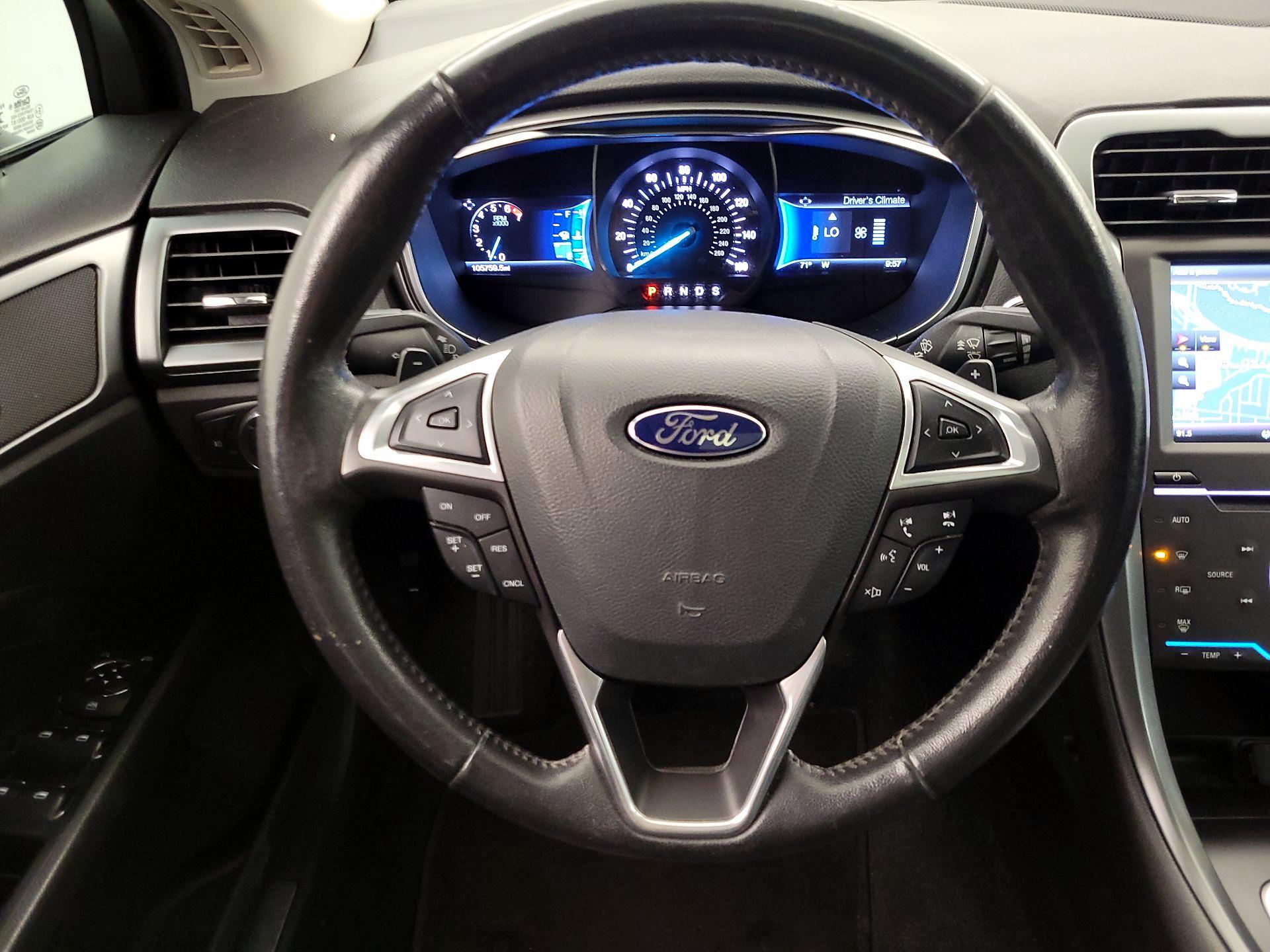 Thumbnail: 2015 Ford Fusion - 10