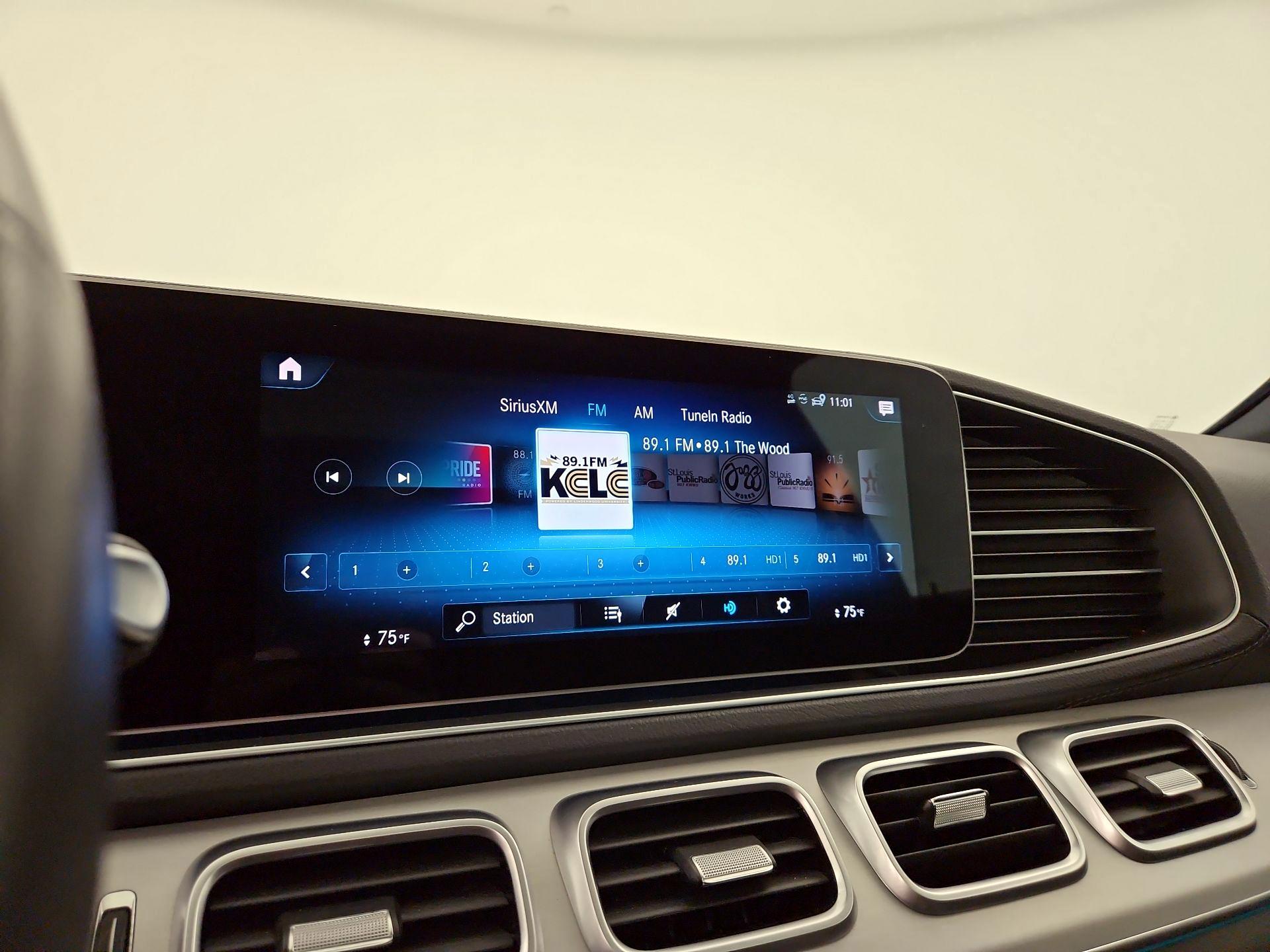 Thumbnail: 2022 Mercedes-Benz GLS - 16