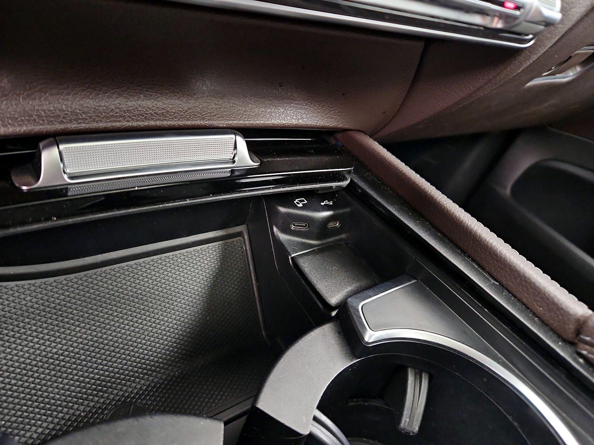 Thumbnail: 2022 Mercedes-Benz GLS - 19