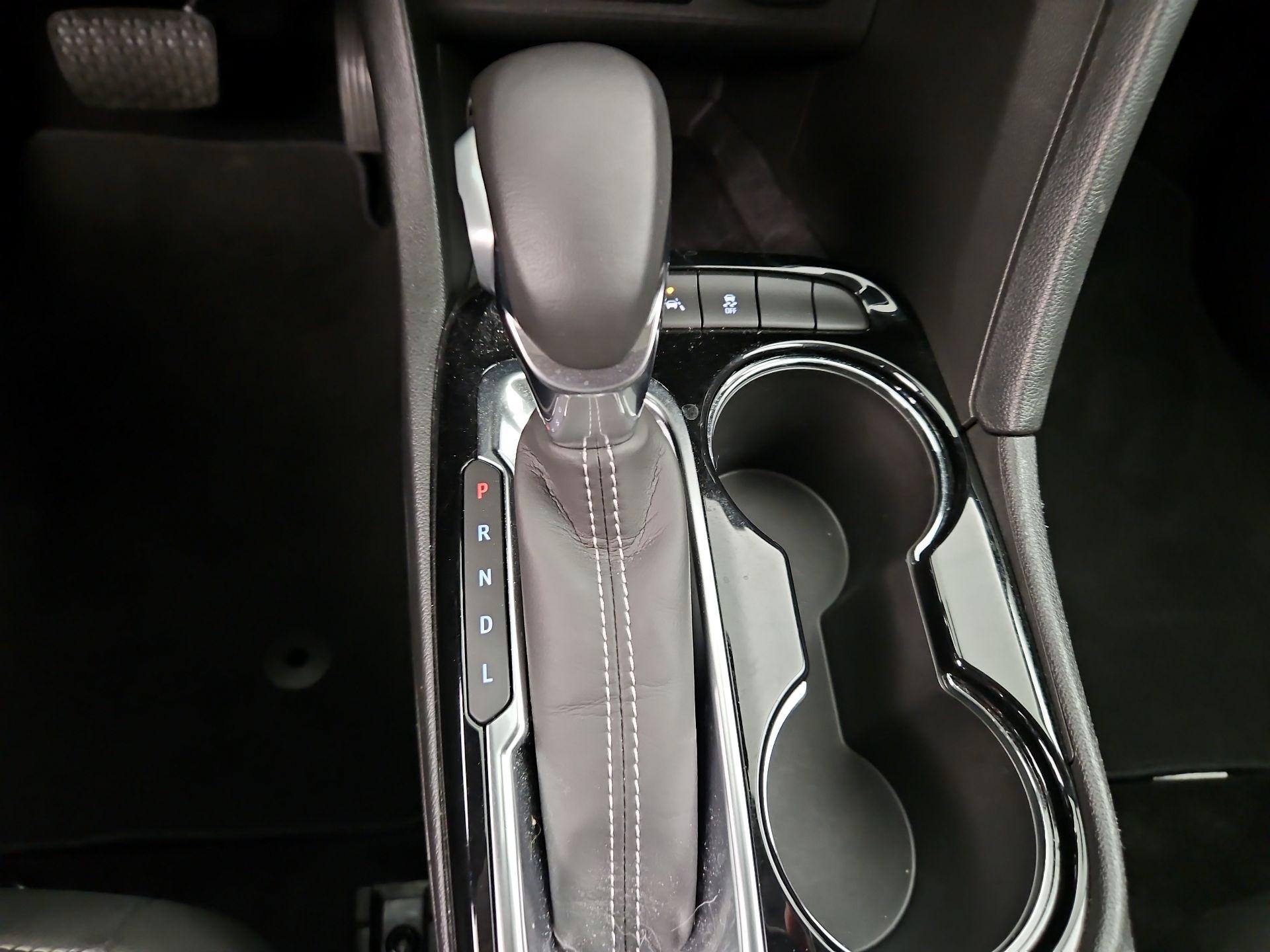 Thumbnail: 2021 Buick Encore GX - 17
