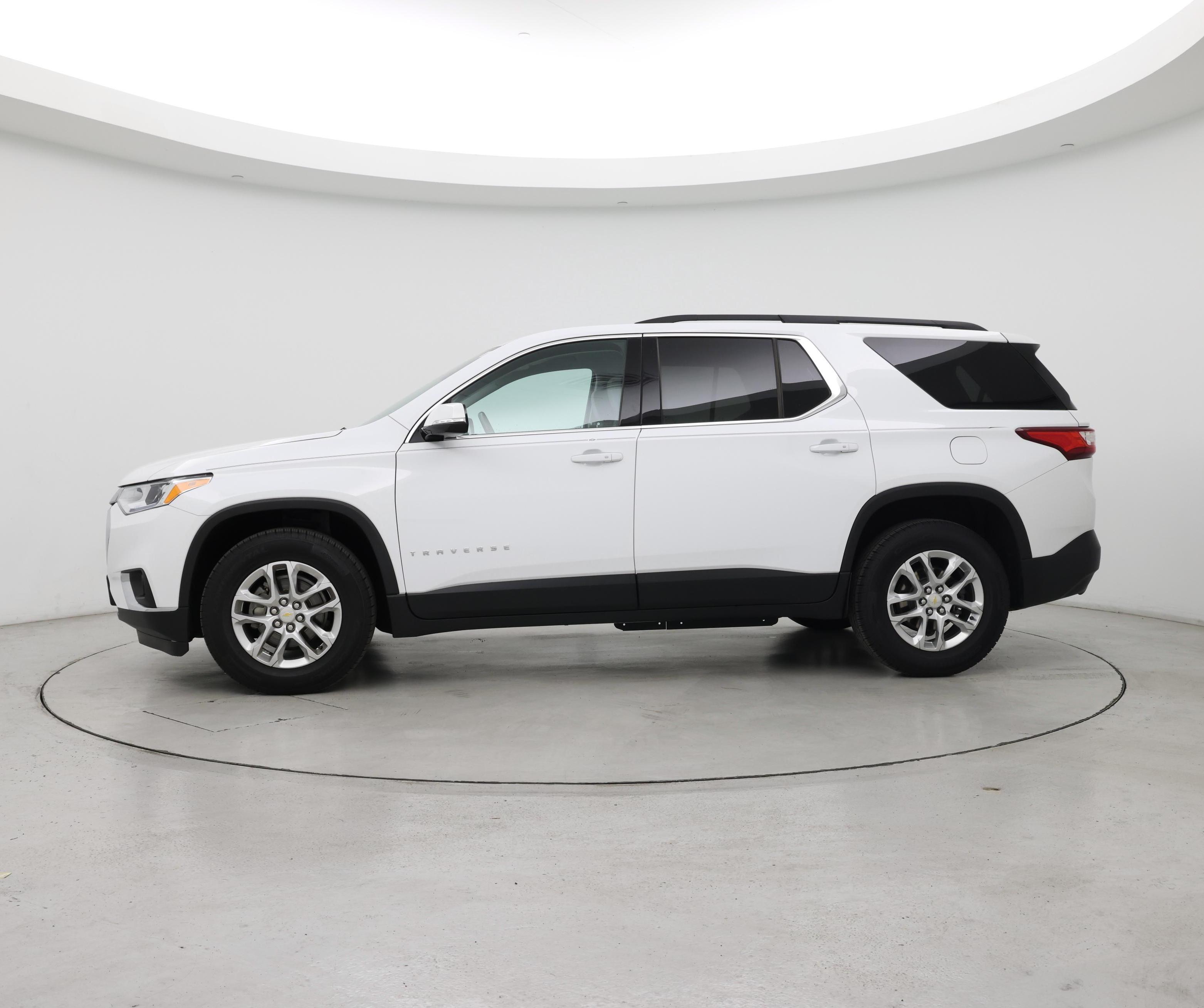 Thumbnail: 2020 Chevrolet Traverse - 3