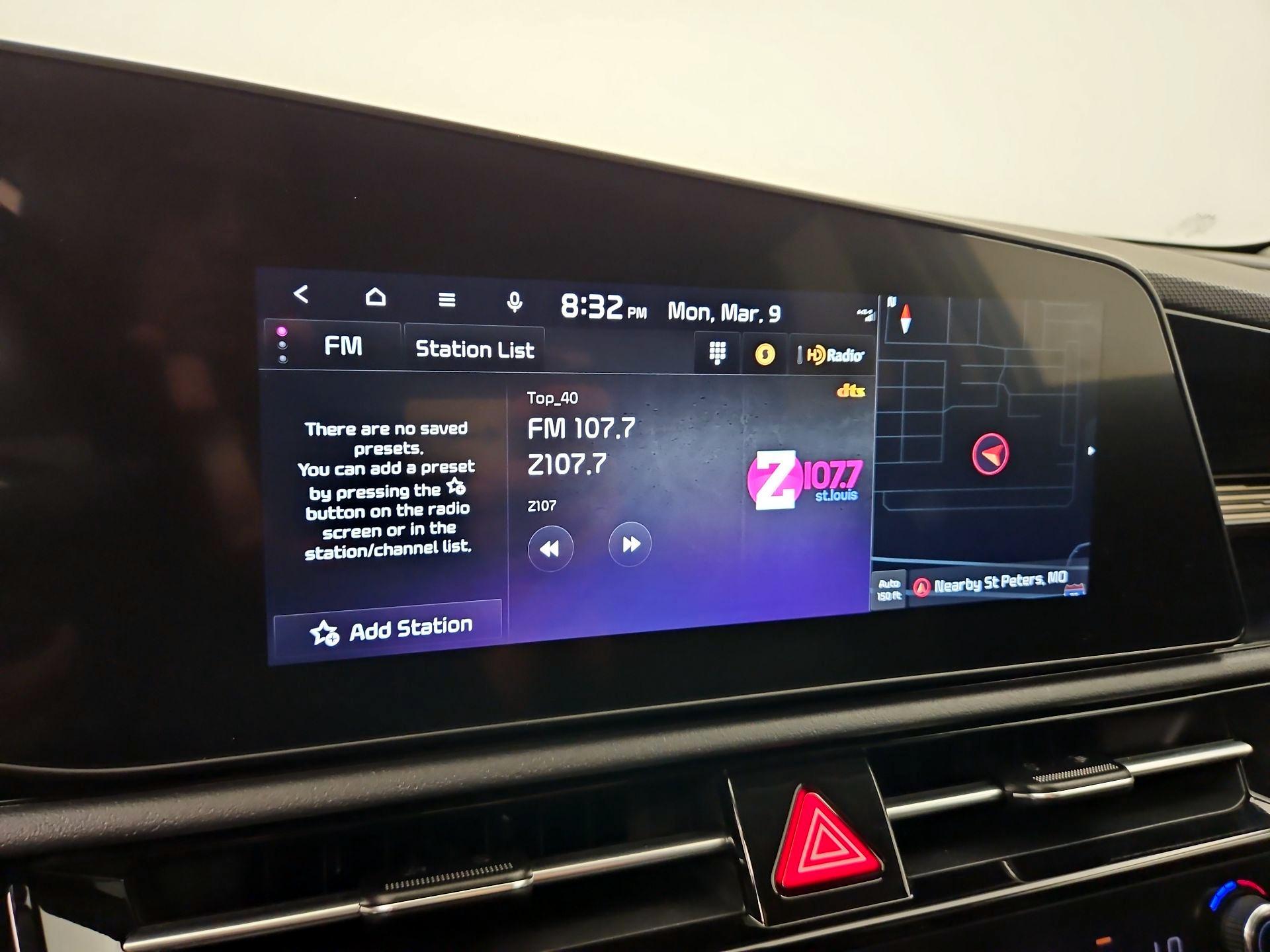 Thumbnail: 2024 Kia Niro - 16