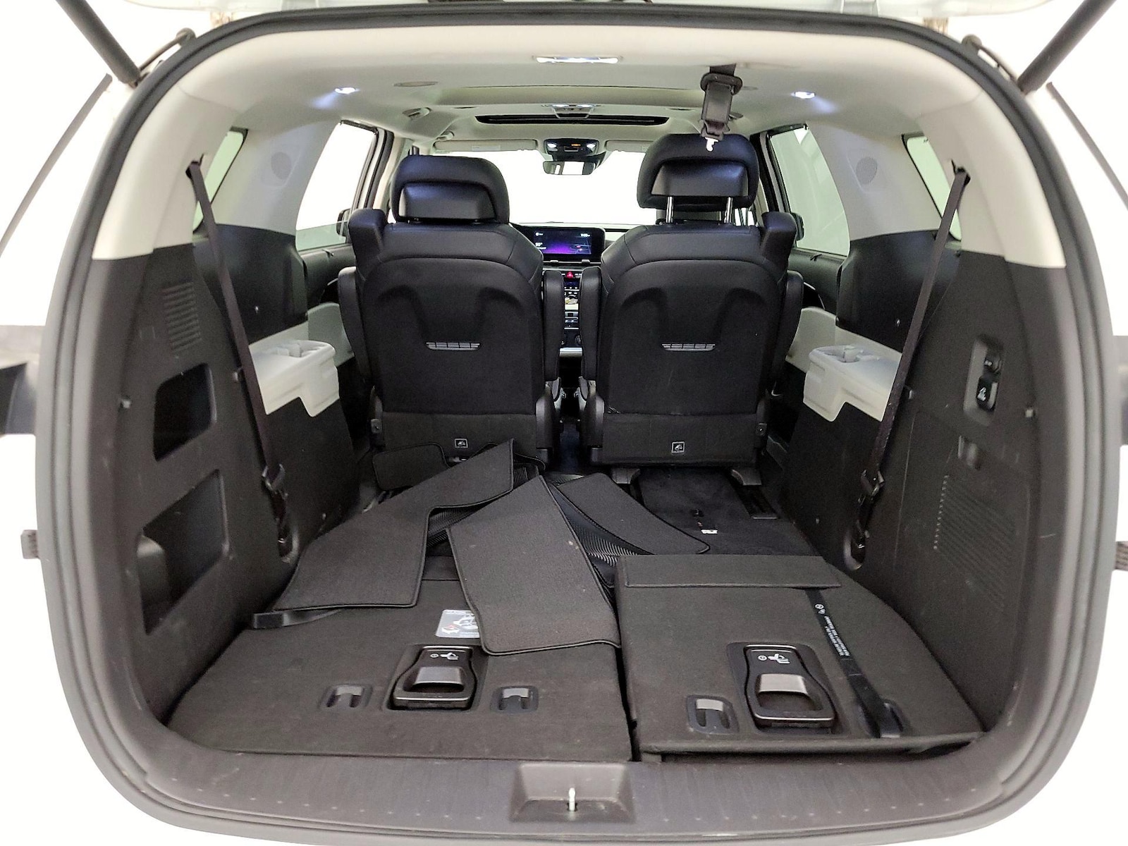 2022 Kia Carnival SX Prestige - Photo 25