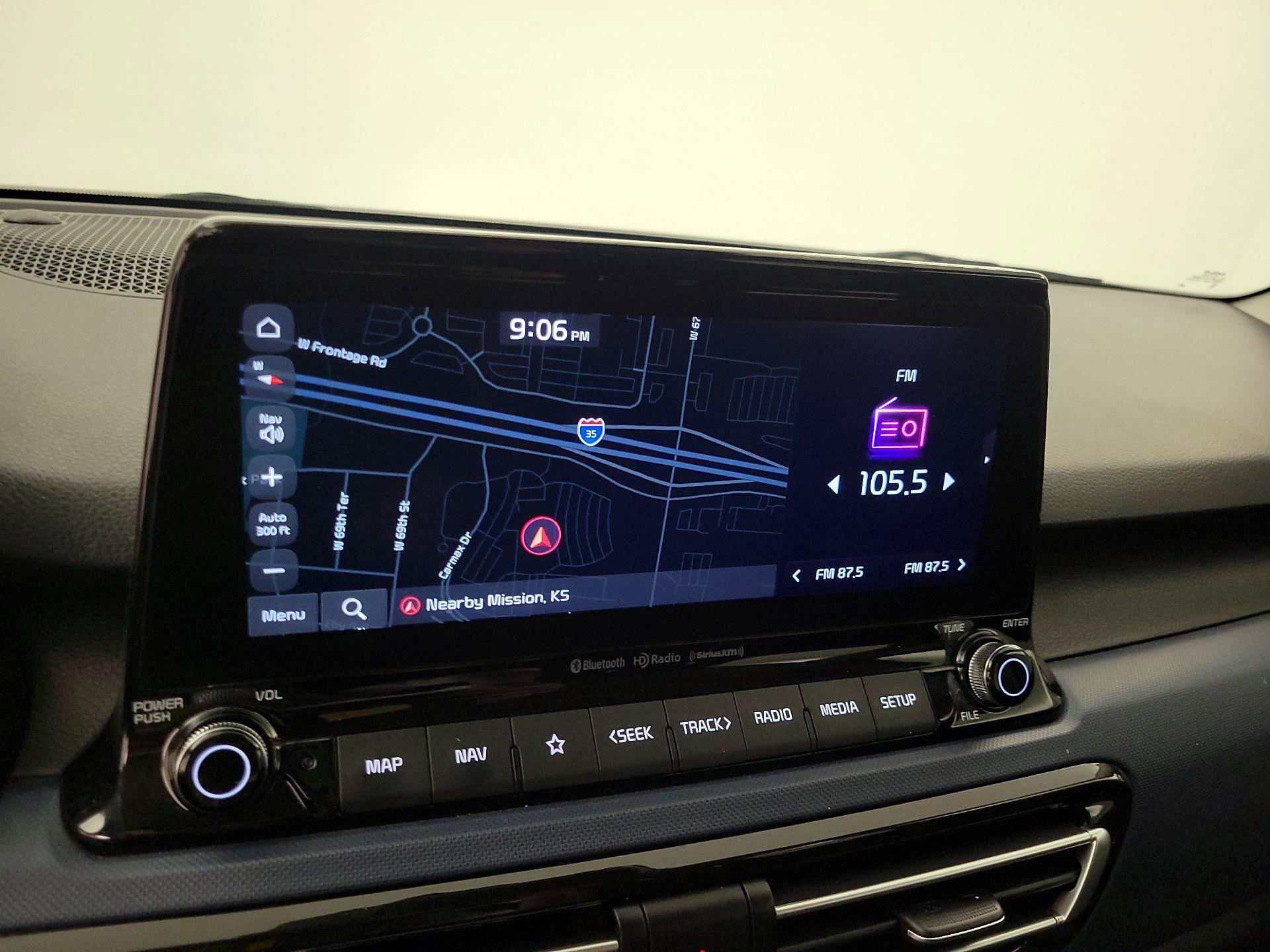 Thumbnail: 2023 Kia Seltos - 14