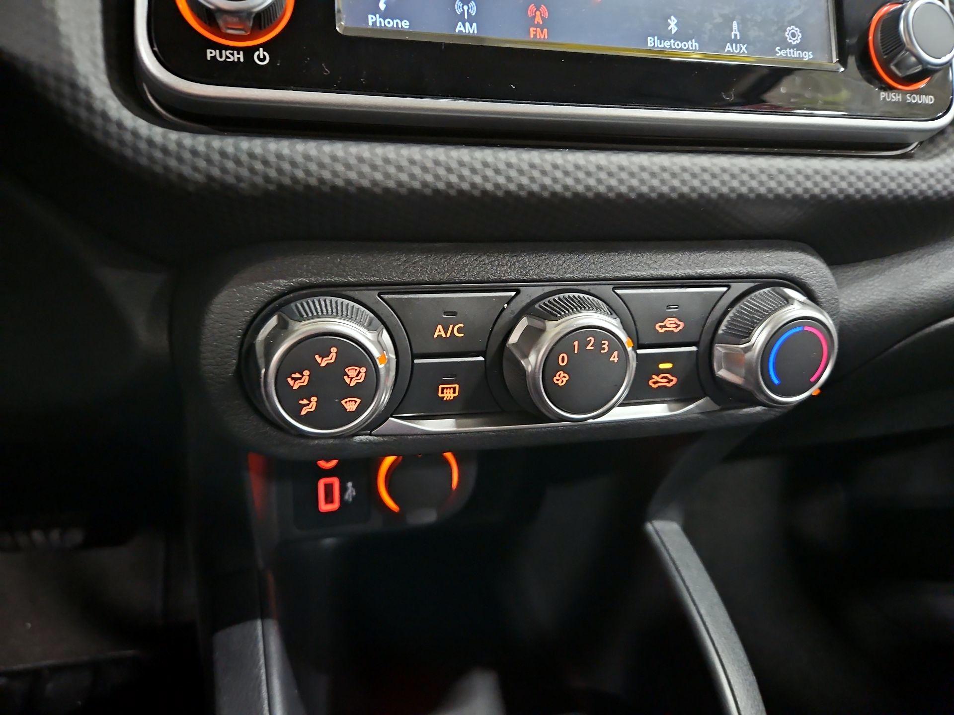 Thumbnail: 2025 Nissan Kicks - 16