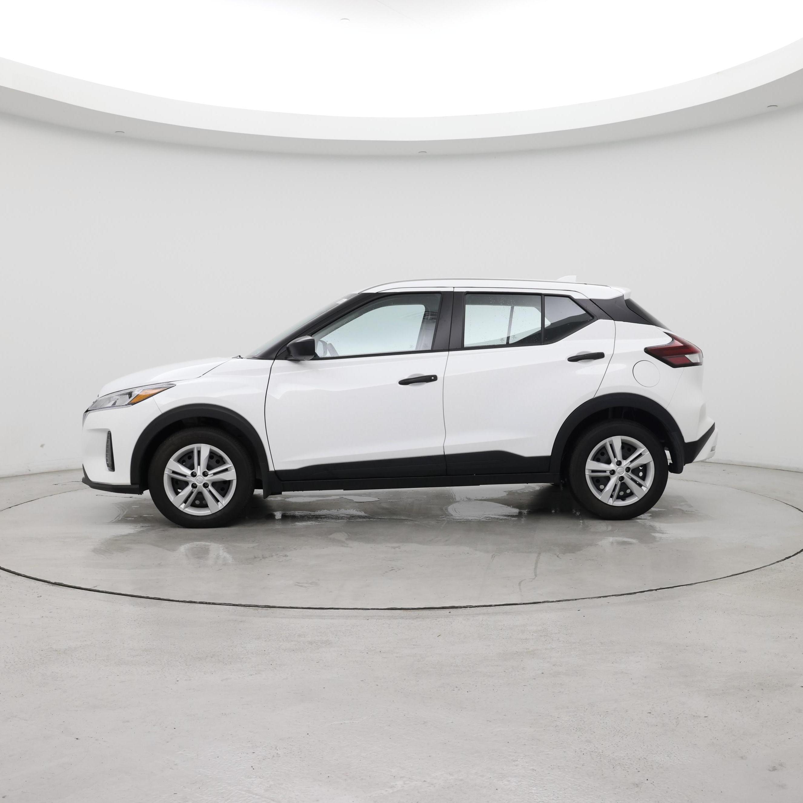 Thumbnail: 2025 Nissan Kicks - 3