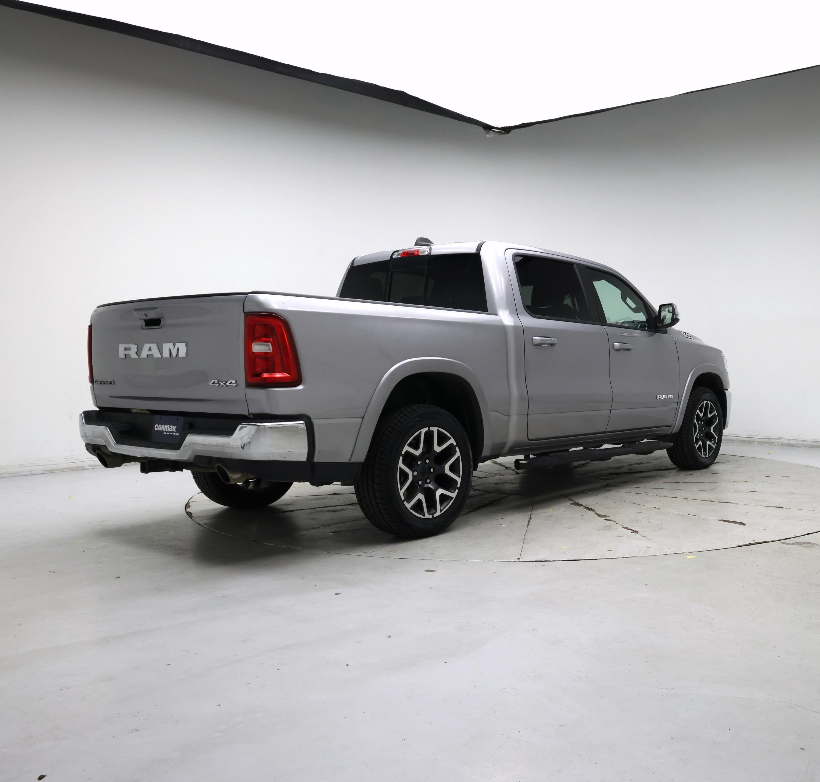 Thumbnail: 2025 RAM 1500 - 8