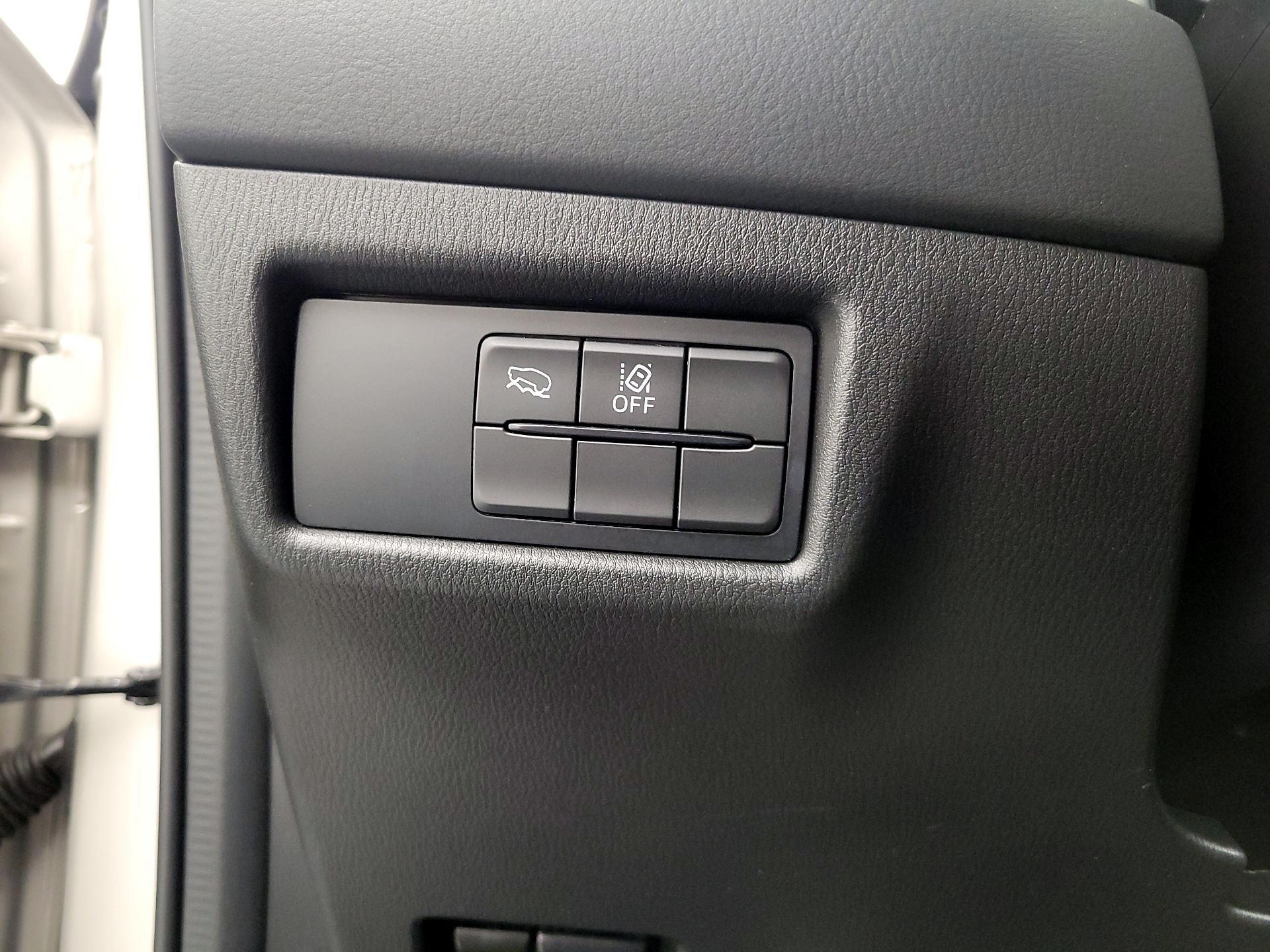 Thumbnail: 2025 Mazda CX-5 - 13