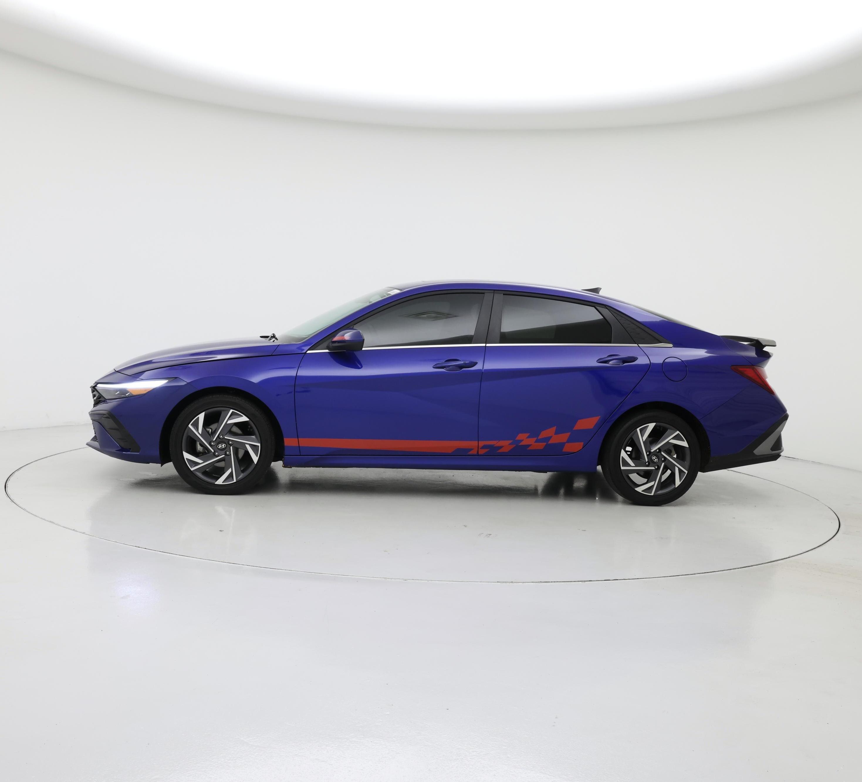 Thumbnail: 2025 Hyundai Elantra - 3