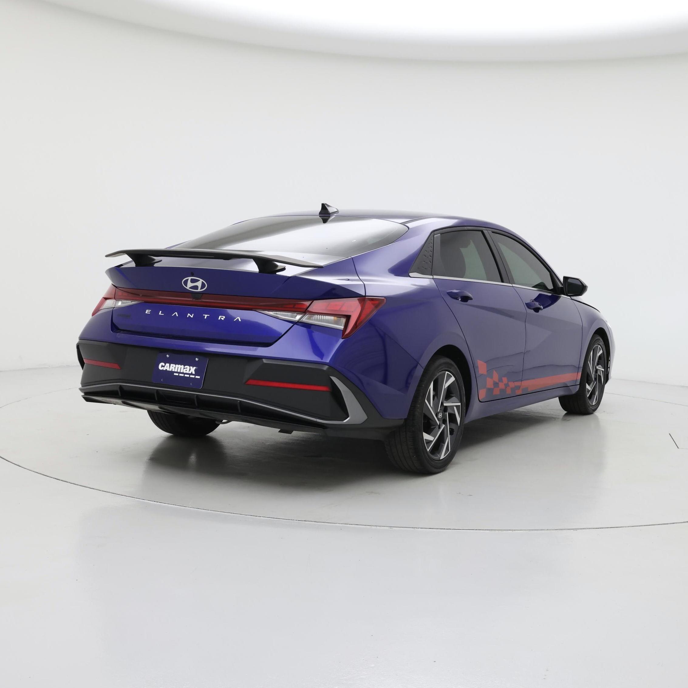 Thumbnail: 2025 Hyundai Elantra - 8