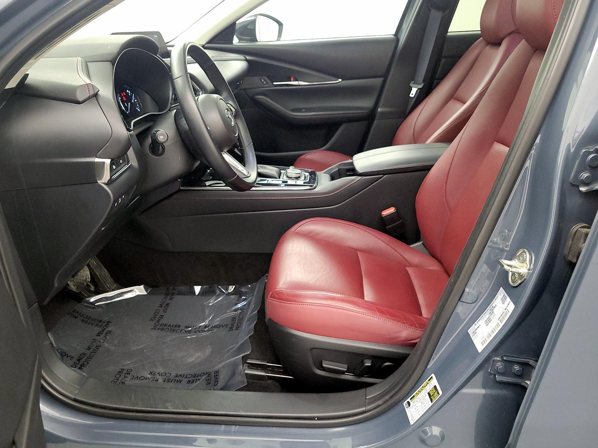 Thumbnail: 2025 Mazda CX-30 - 11