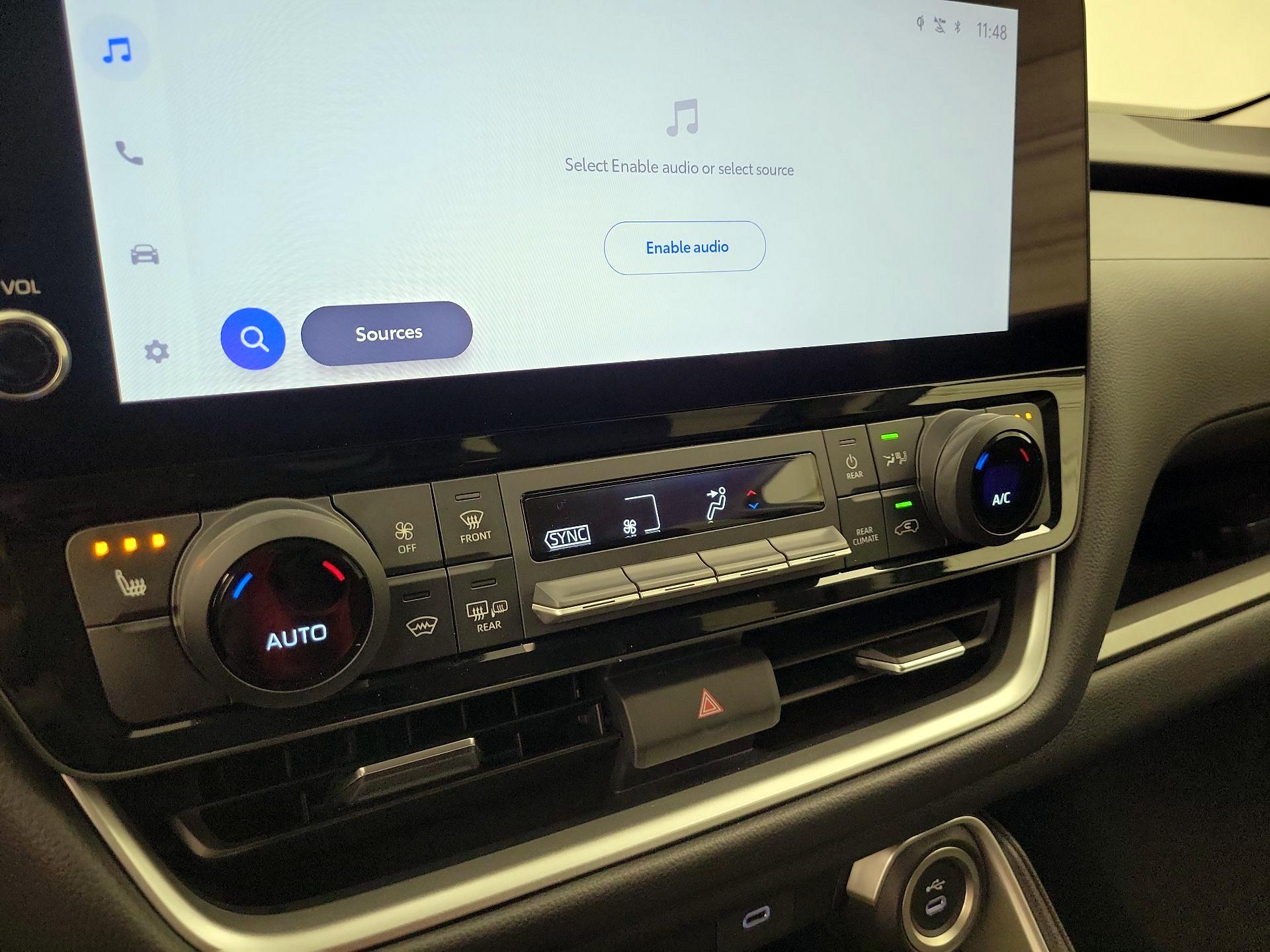 Thumbnail: 2025 Toyota Grand Highlander - 17