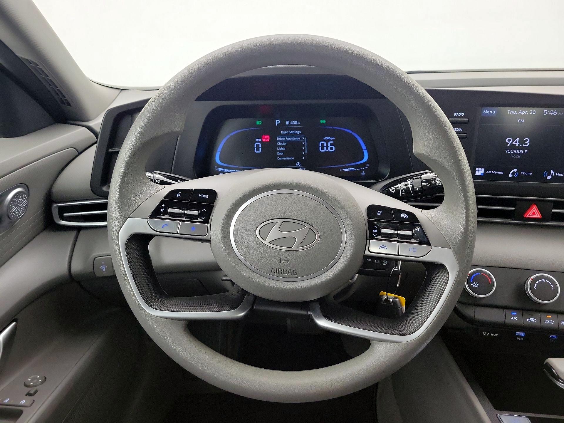 Thumbnail: 2024 Hyundai Elantra - 10