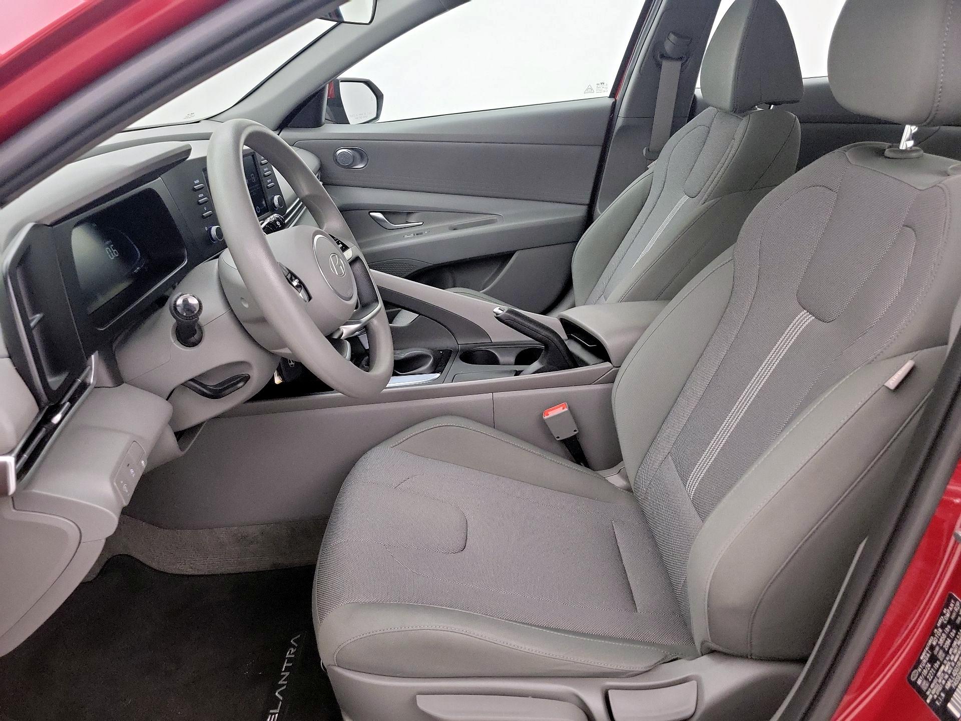 Thumbnail: 2024 Hyundai Elantra - 11