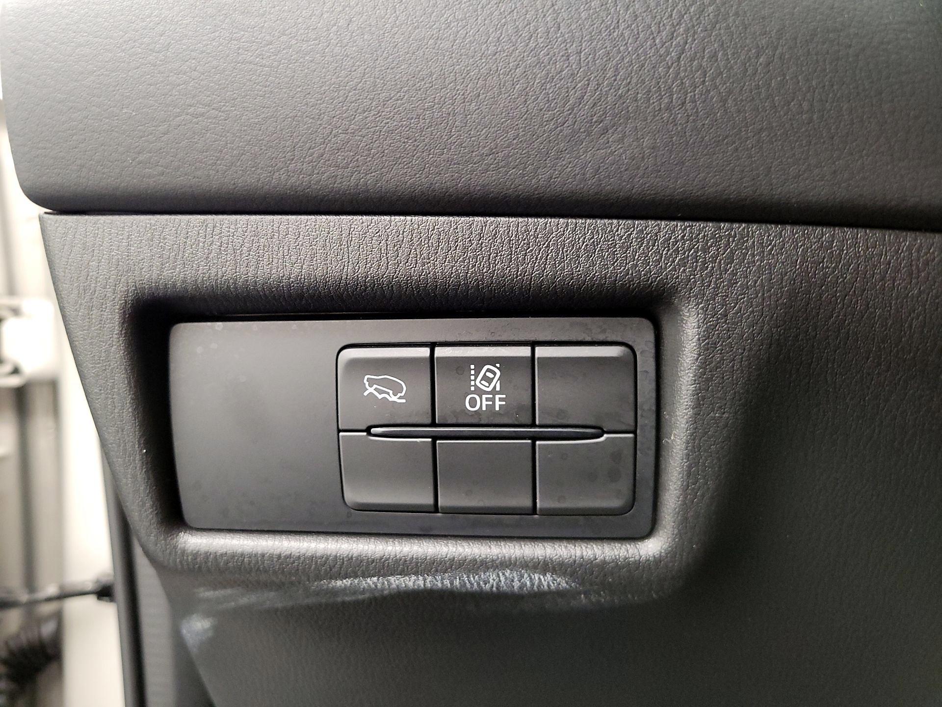 Thumbnail: 2025 Mazda CX-5 - 13