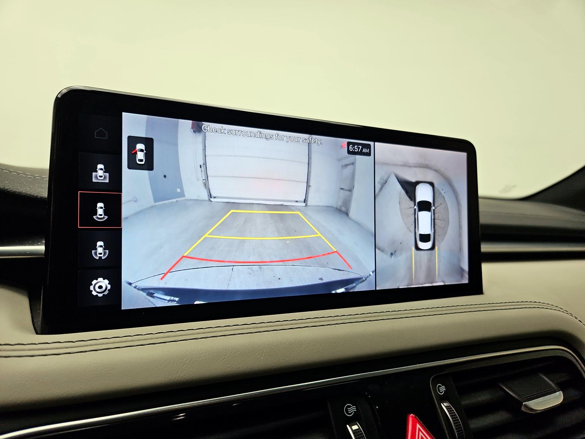 Thumbnail: 2022 Genesis G70 - 15