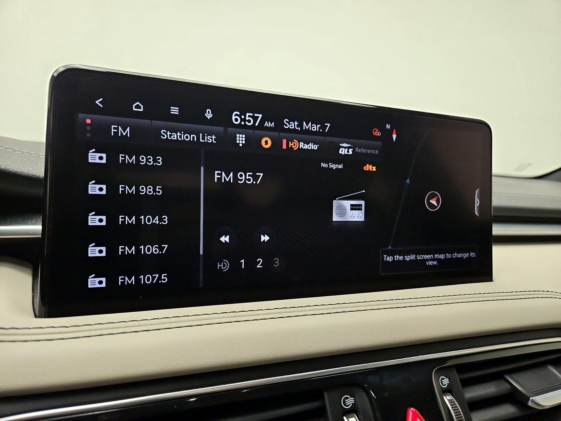 Thumbnail: 2022 Genesis G70 - 16