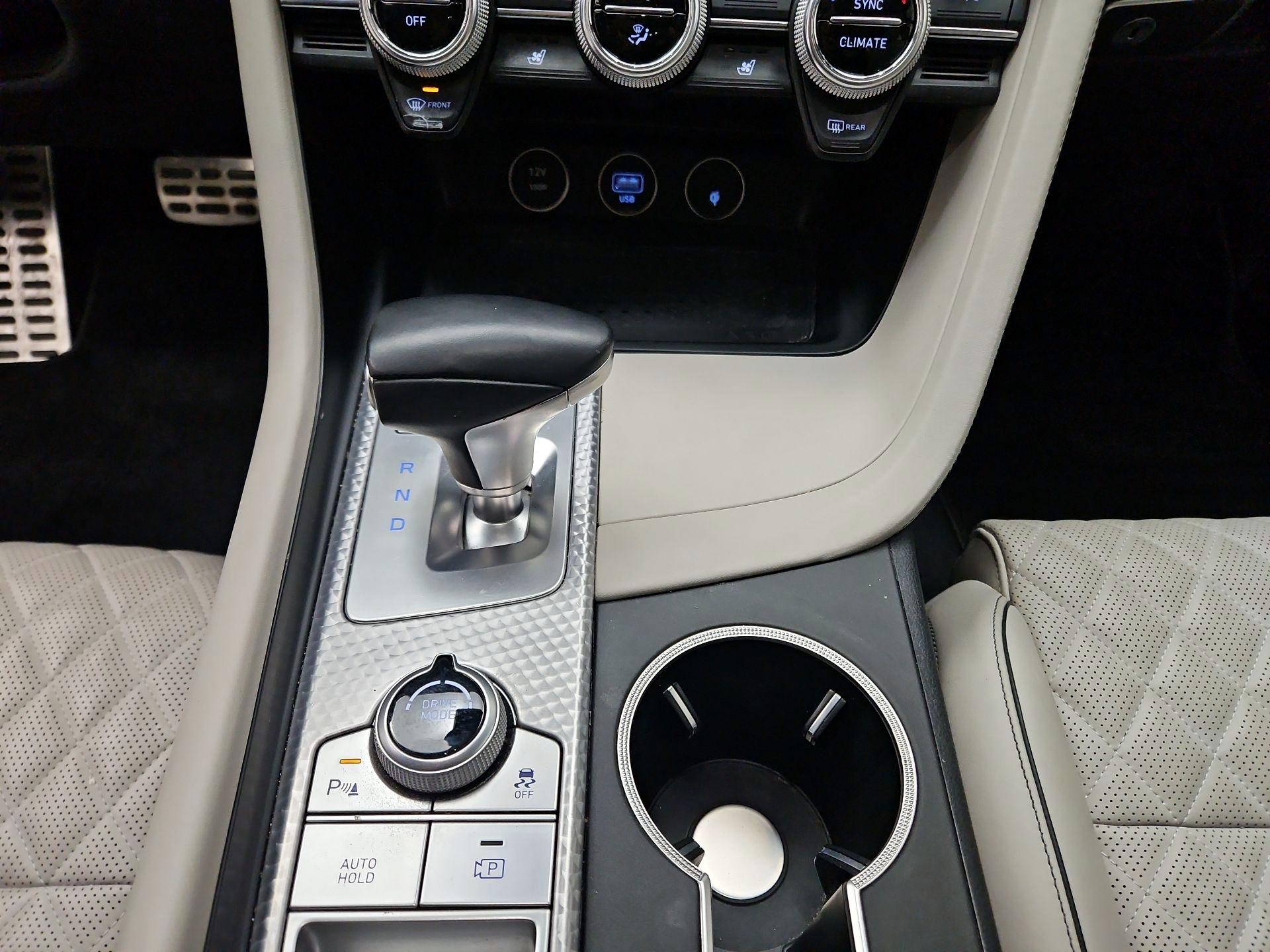 Thumbnail: 2022 Genesis G70 - 18