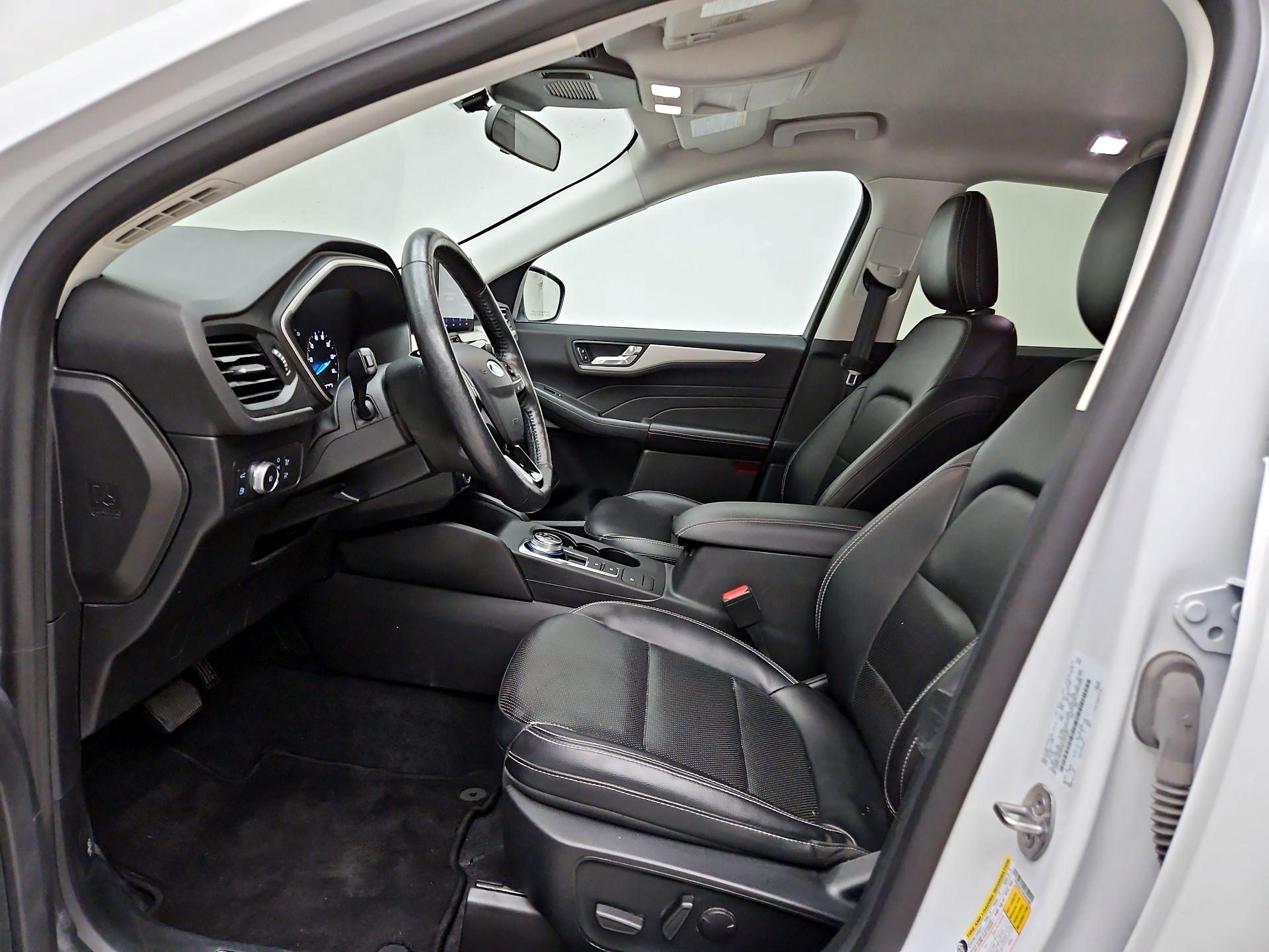 Thumbnail: 2021 Ford Escape - 11