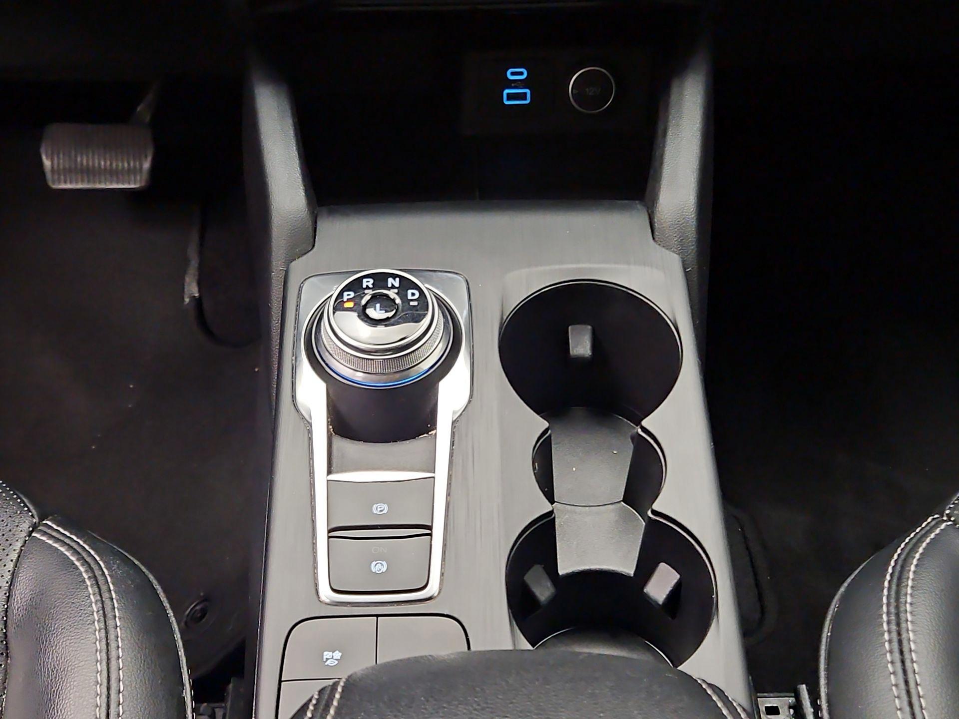 Thumbnail: 2021 Ford Escape - 18