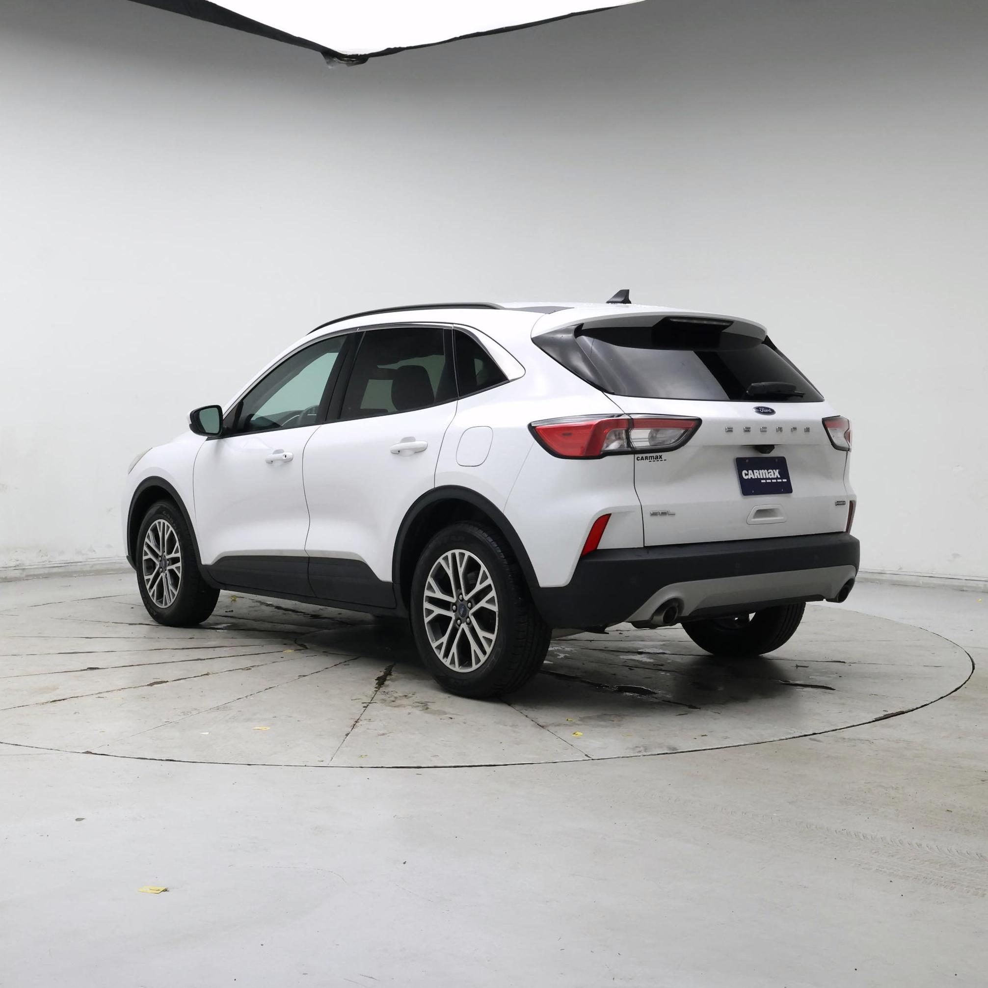 Thumbnail: 2021 Ford Escape - 2