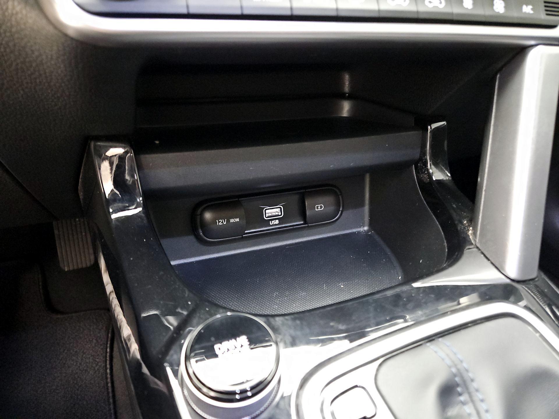 Thumbnail: 2023 Kia Seltos - 18