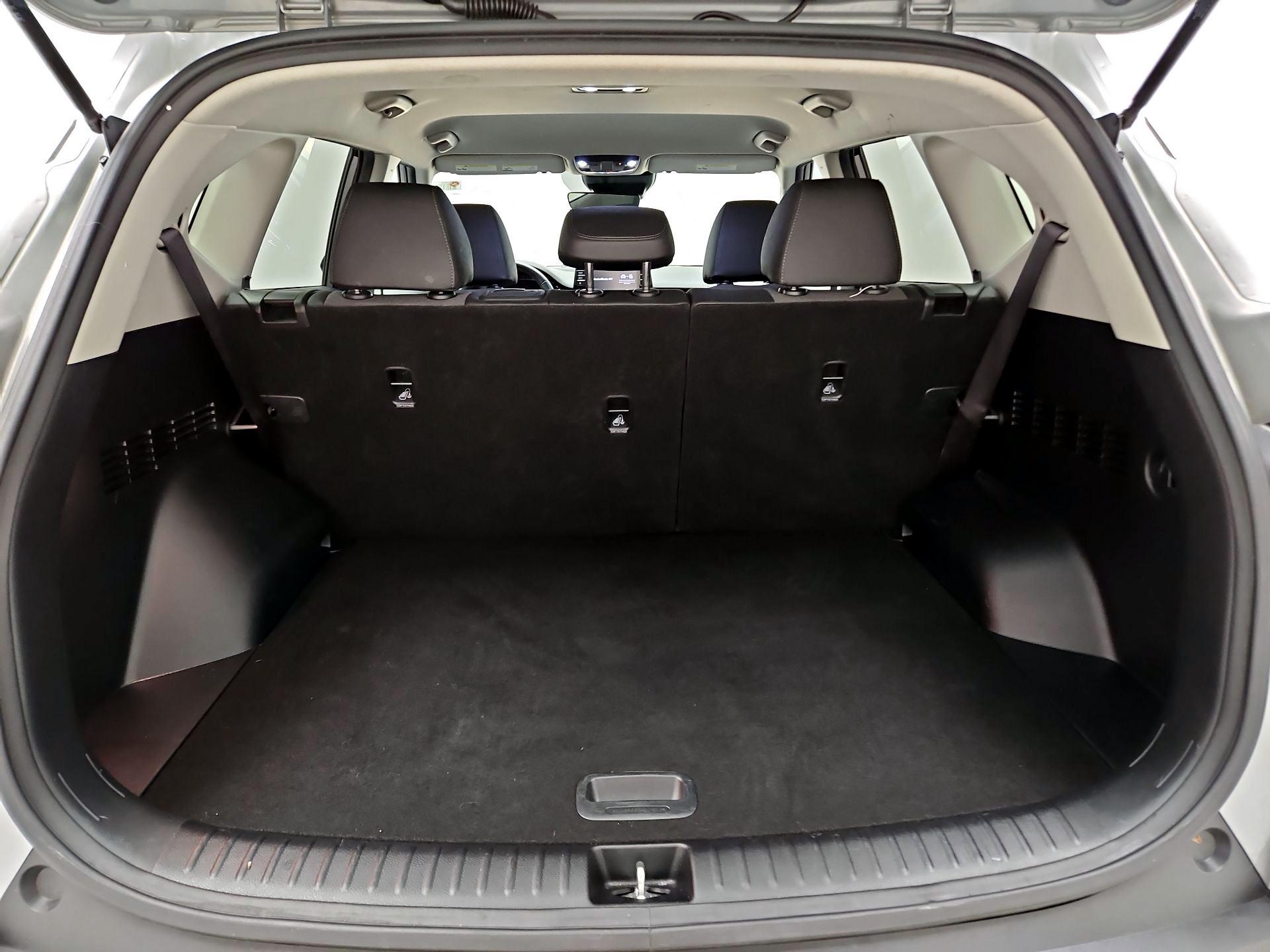 Thumbnail: 2023 Kia Seltos - 20