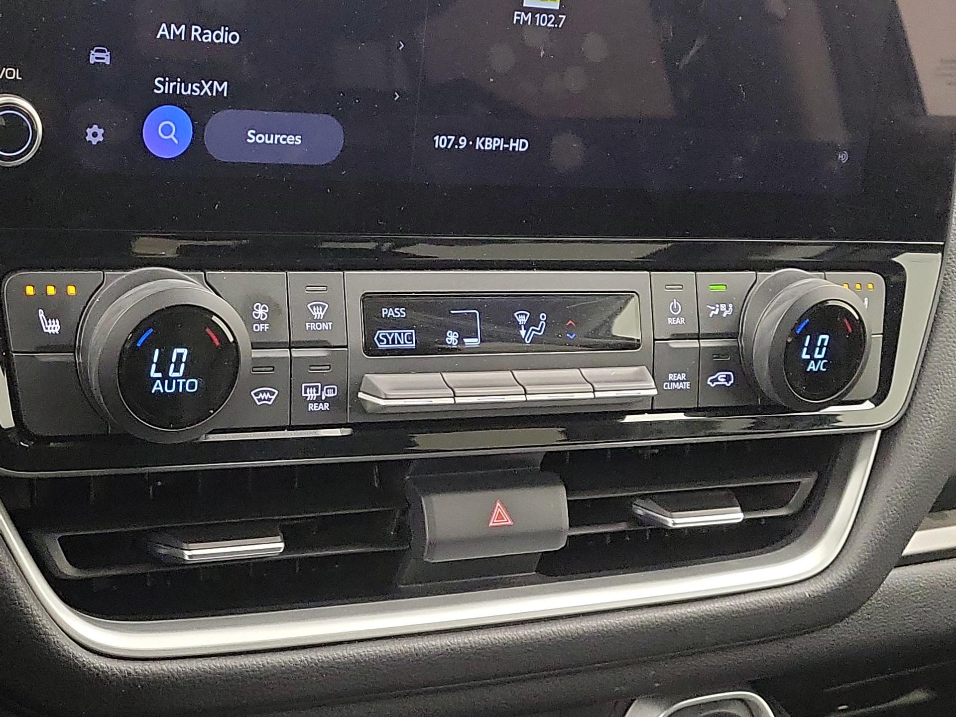 Thumbnail: 2025 Toyota Grand Highlander - 16