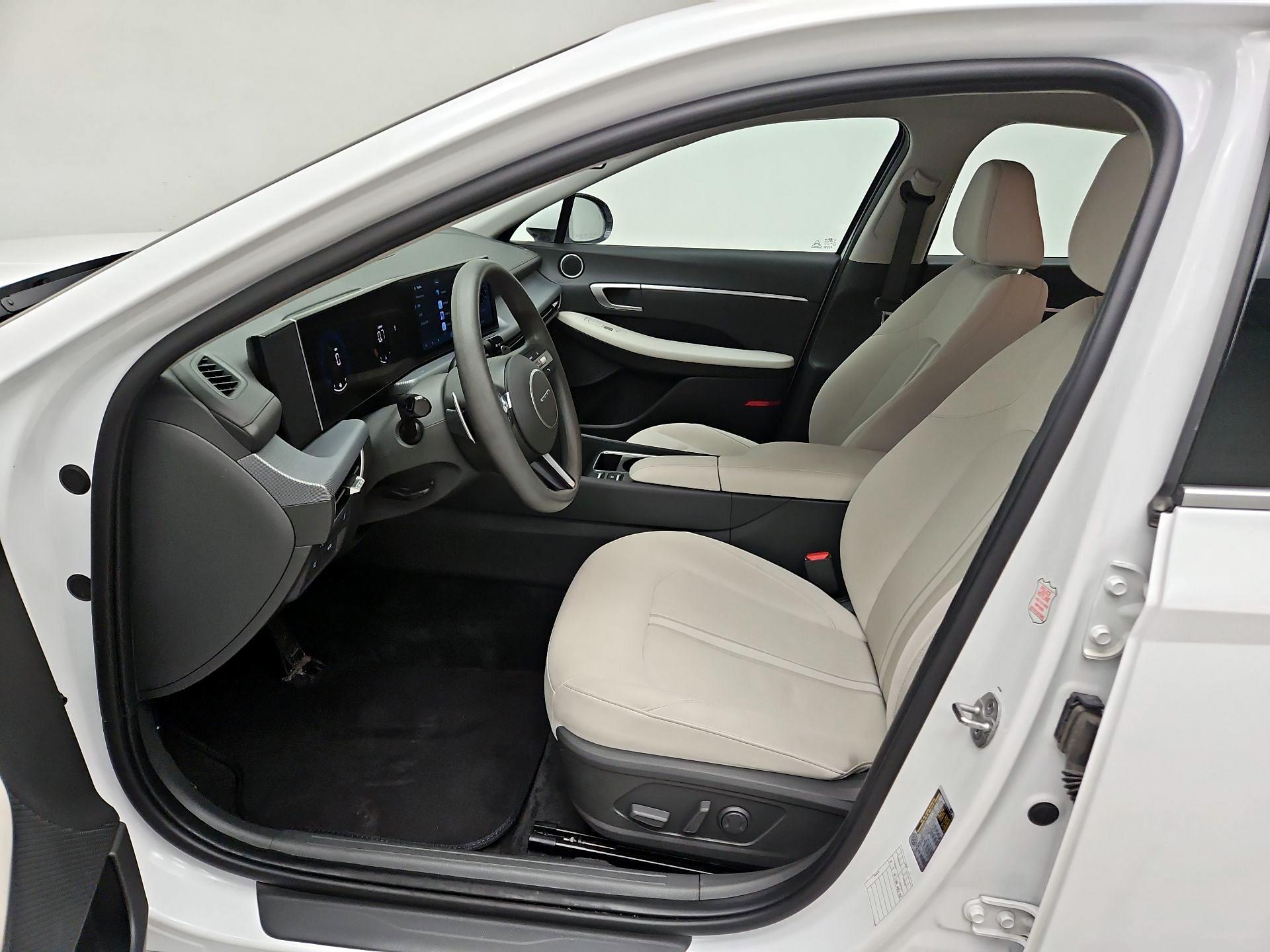 Thumbnail: 2025 Hyundai Sonata - 11