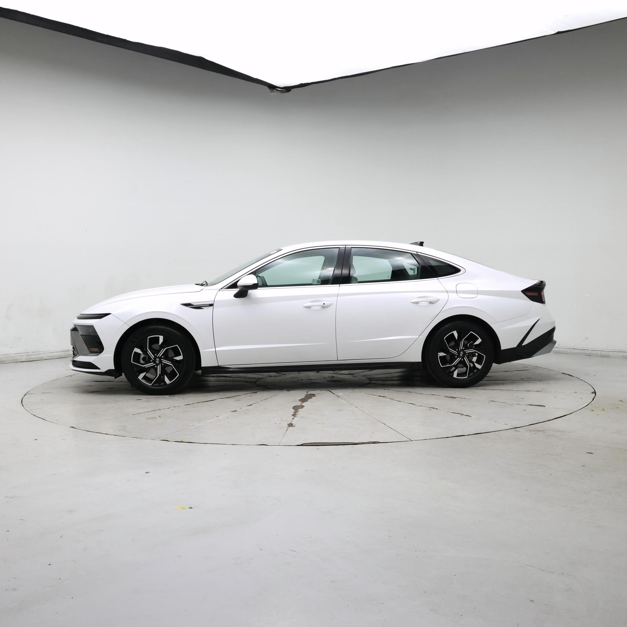 Thumbnail: 2025 Hyundai Sonata - 3