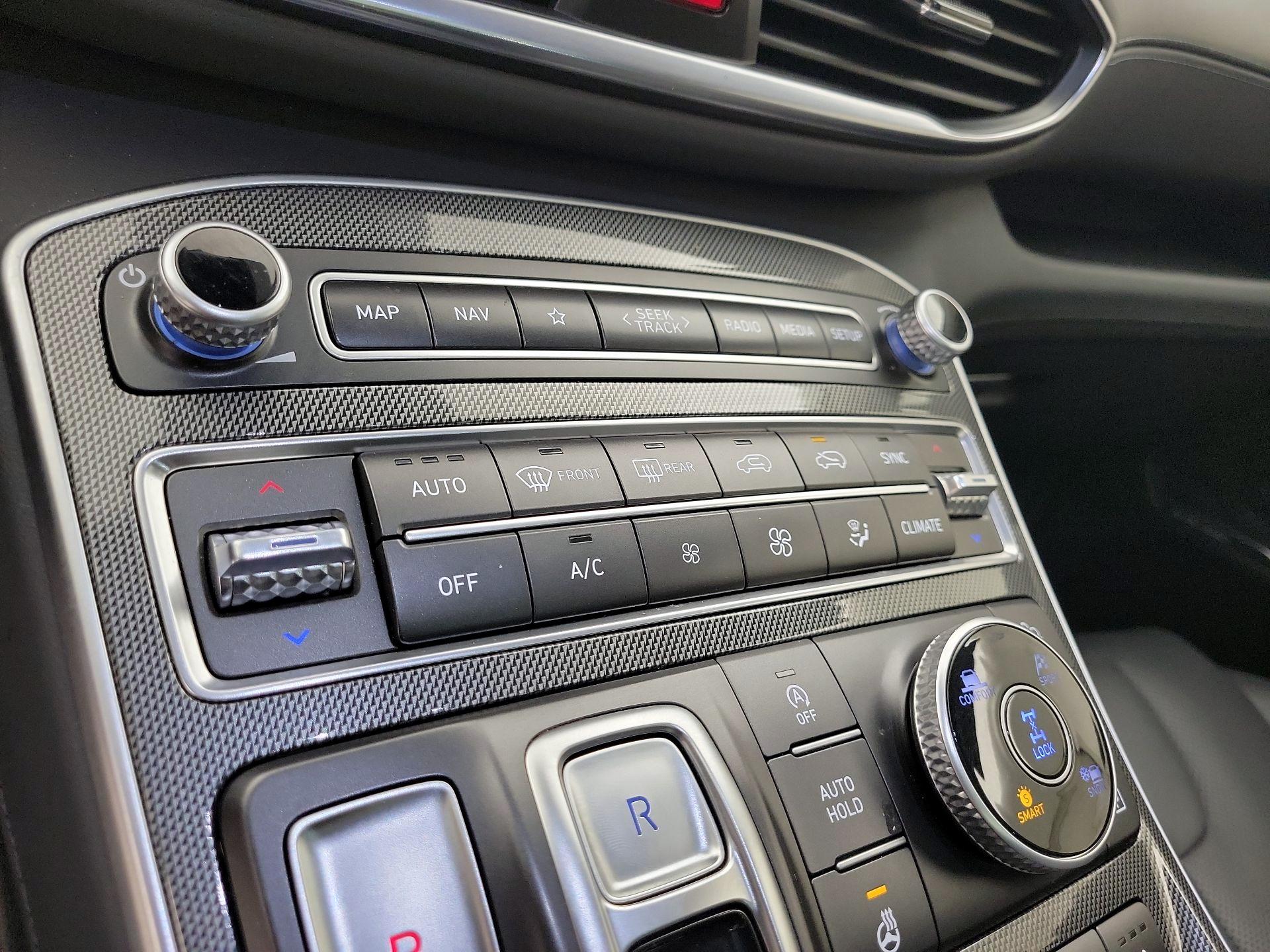 Thumbnail: 2023 Hyundai Santa Fe - 17