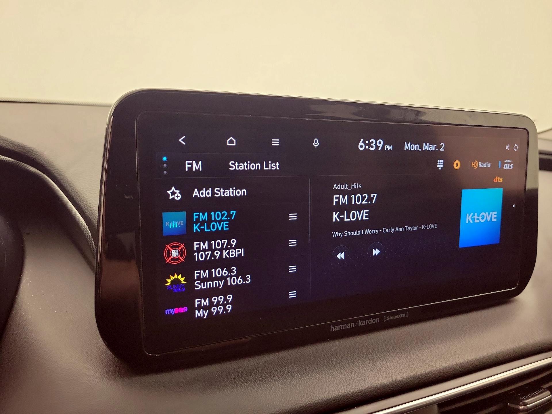 Thumbnail: 2023 Hyundai Santa Fe - 16