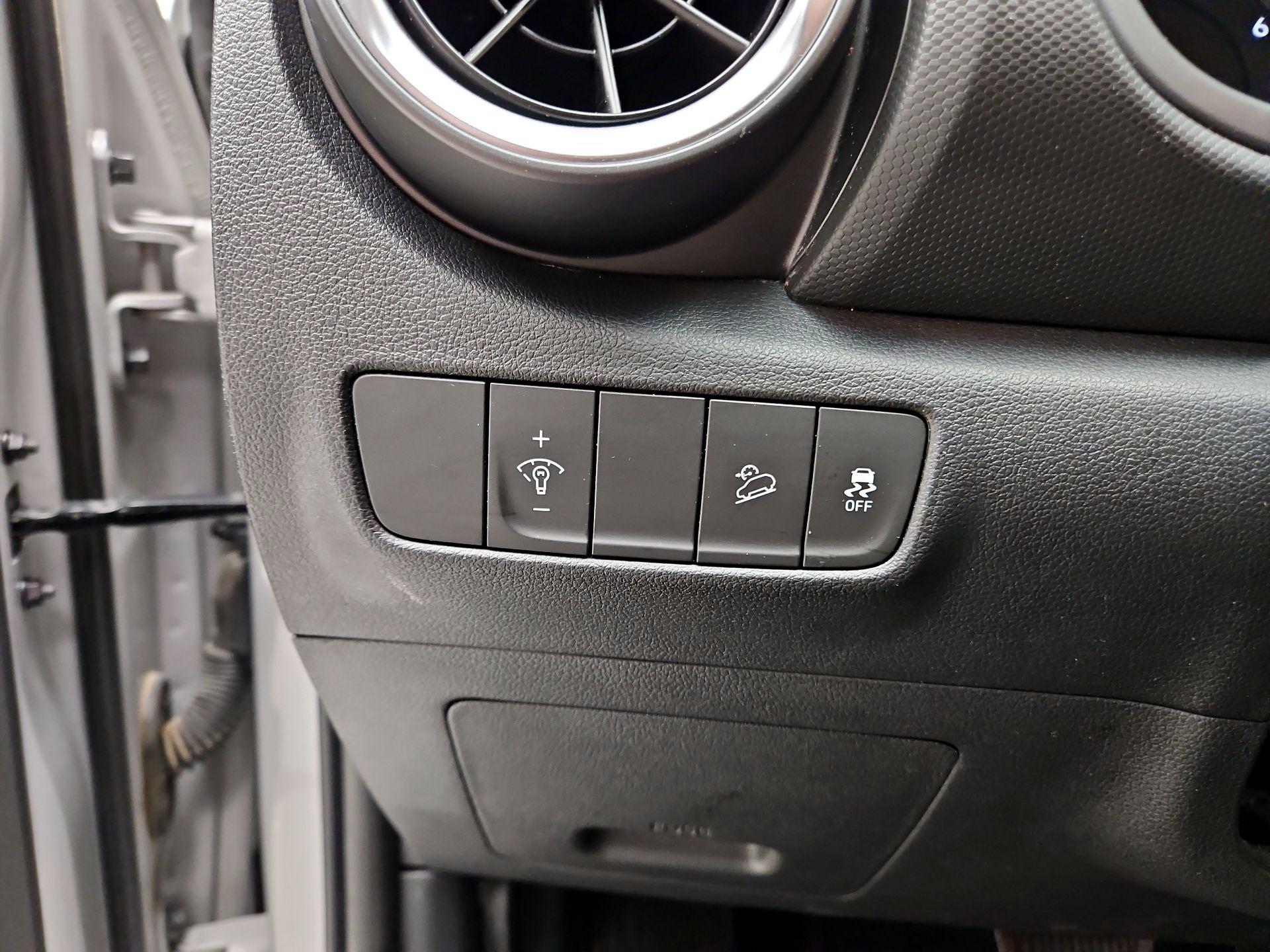 Thumbnail: 2023 Hyundai Kona - 13