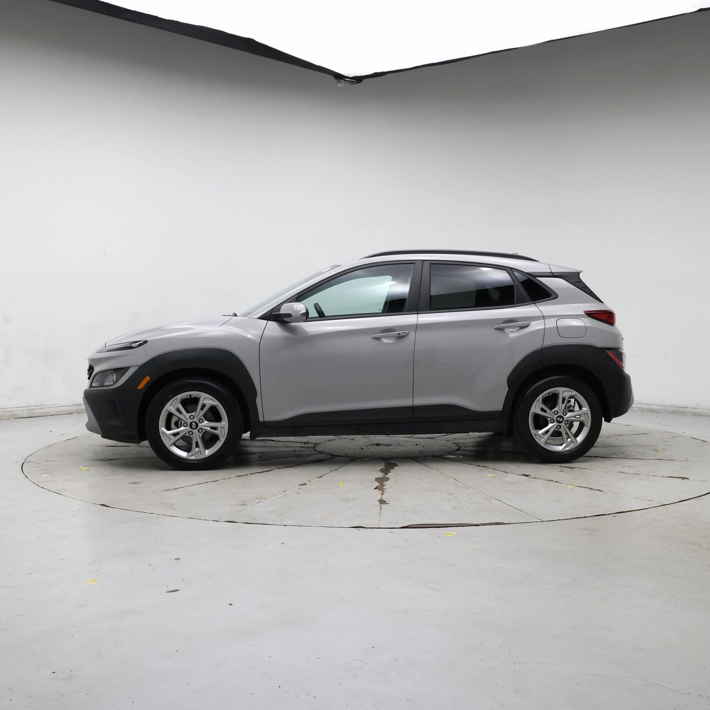 Thumbnail: 2023 Hyundai Kona - 3