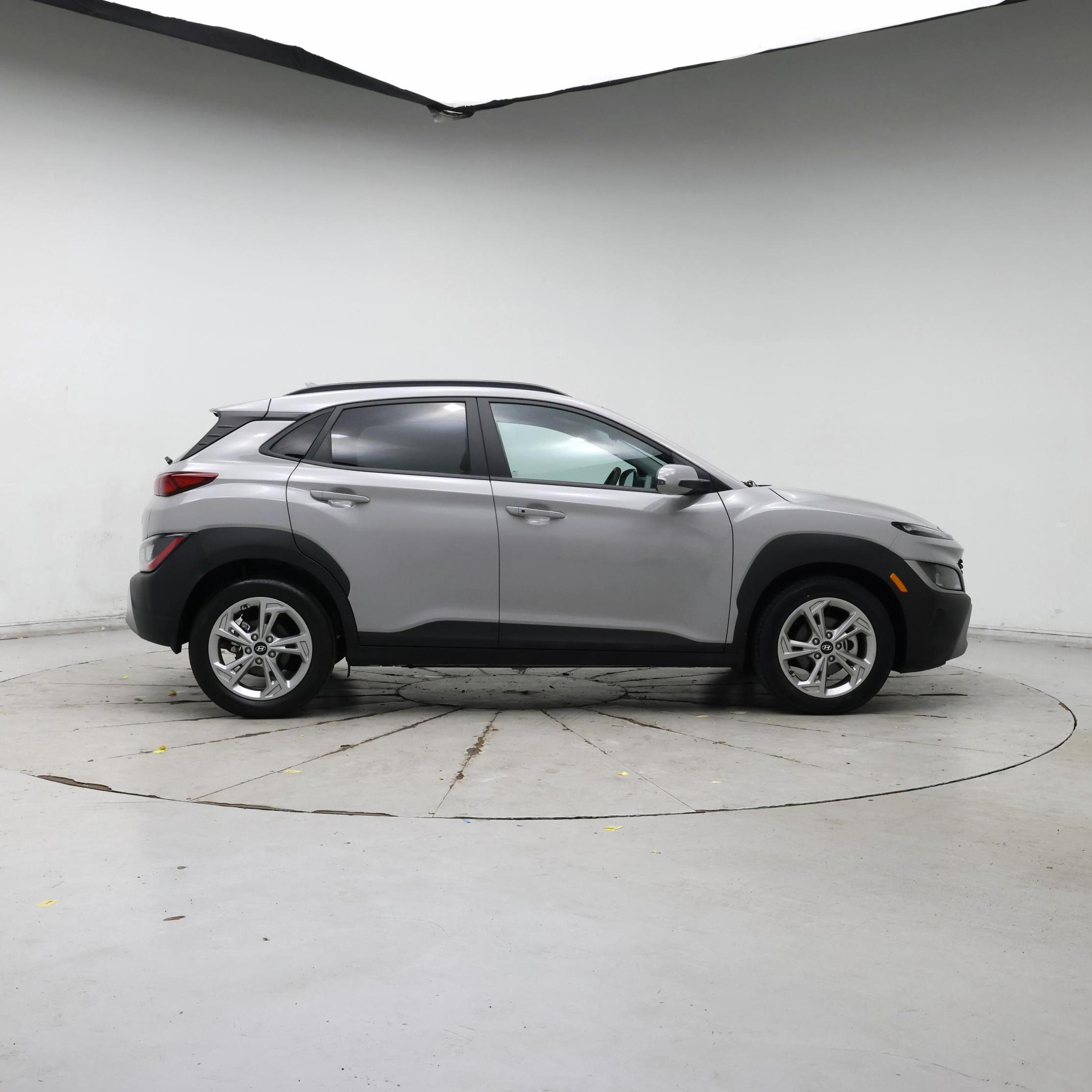 Thumbnail: 2023 Hyundai Kona - 7