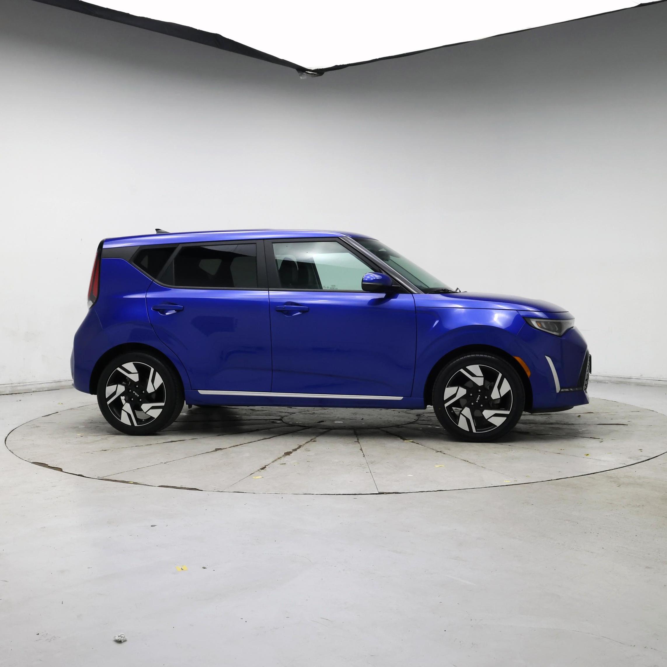 Thumbnail: 2023 Kia Soul - 7